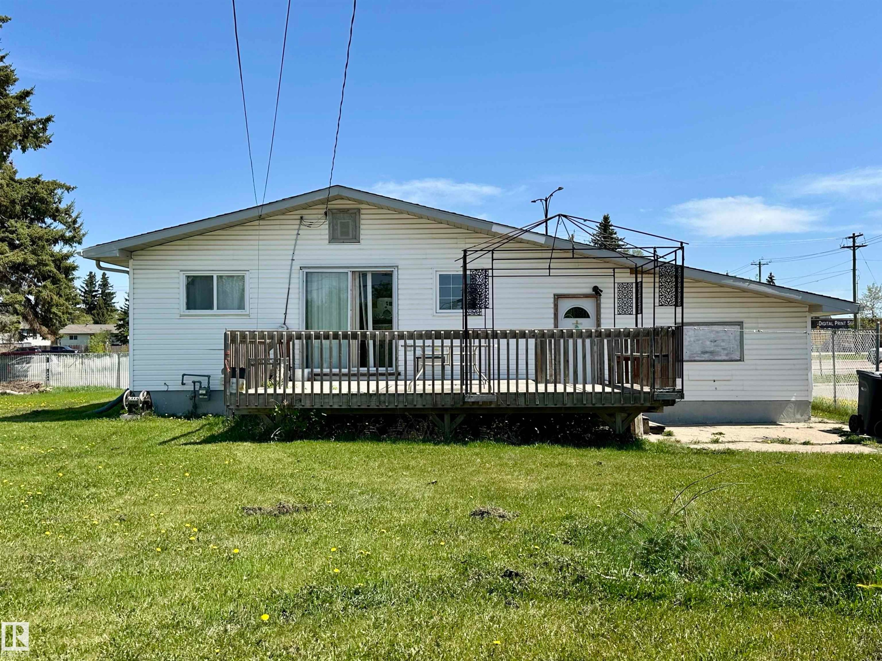 5001 Parkview Crescent, Cold Lake, AB - Outdoor With Deck Patio Veranda