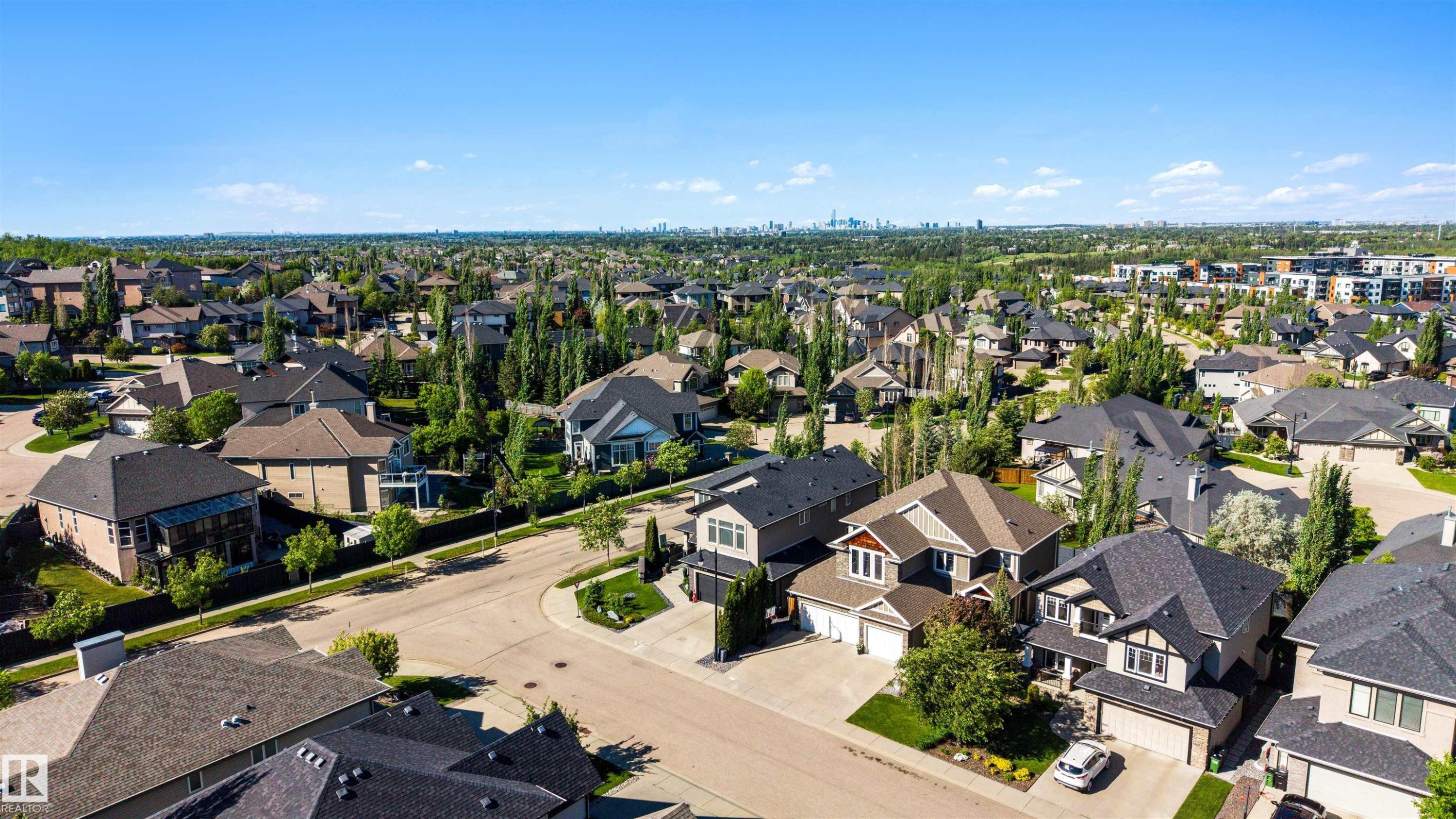4376 Mcclung Crescent Nw, Edmonton, AB - Outdoor With View