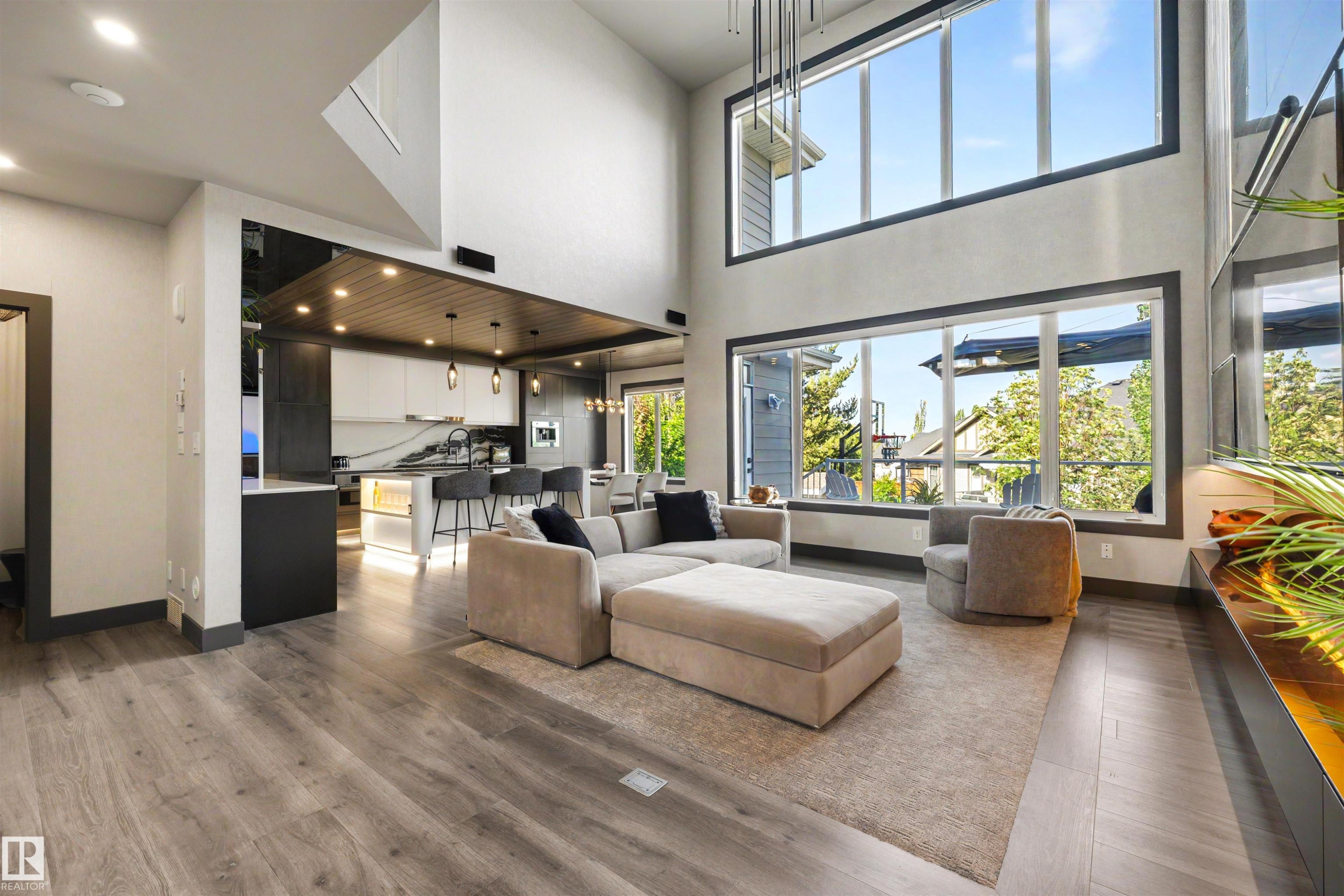 4376 Mcclung Crescent Nw, Edmonton, AB - Indoor