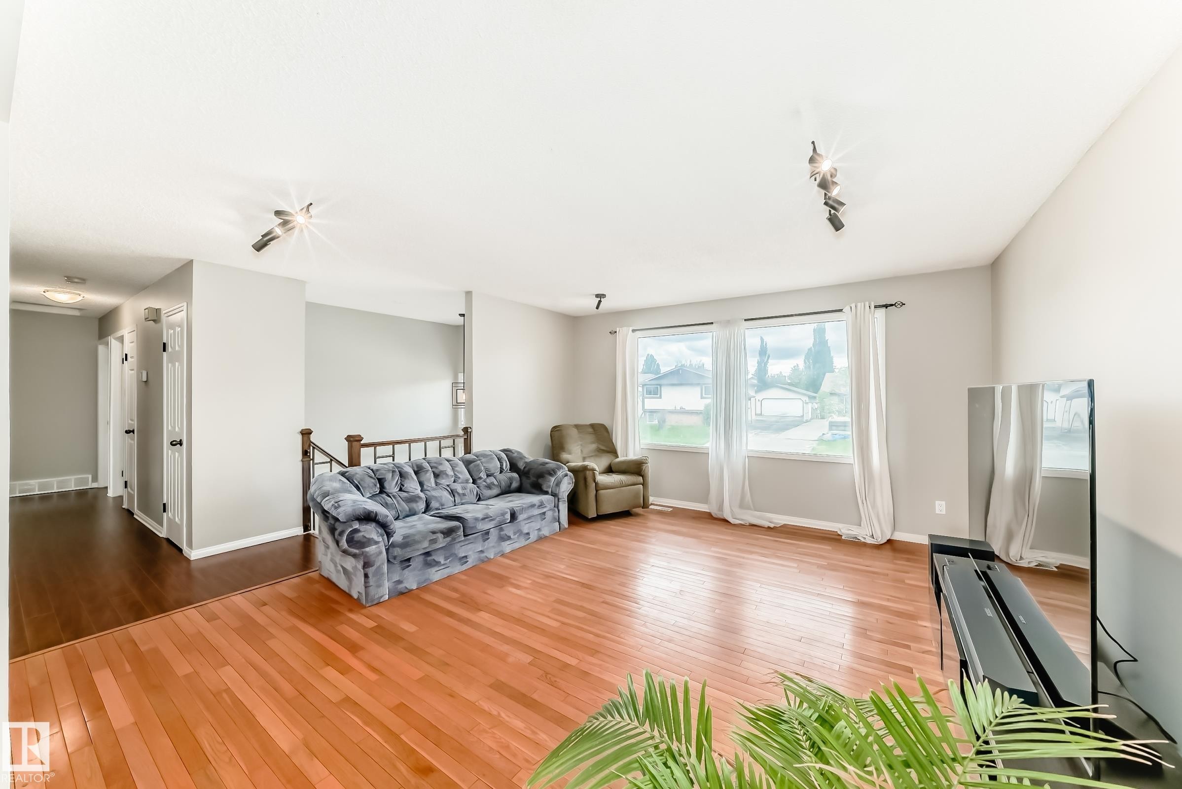 3909 39 Avenue, Leduc, AB