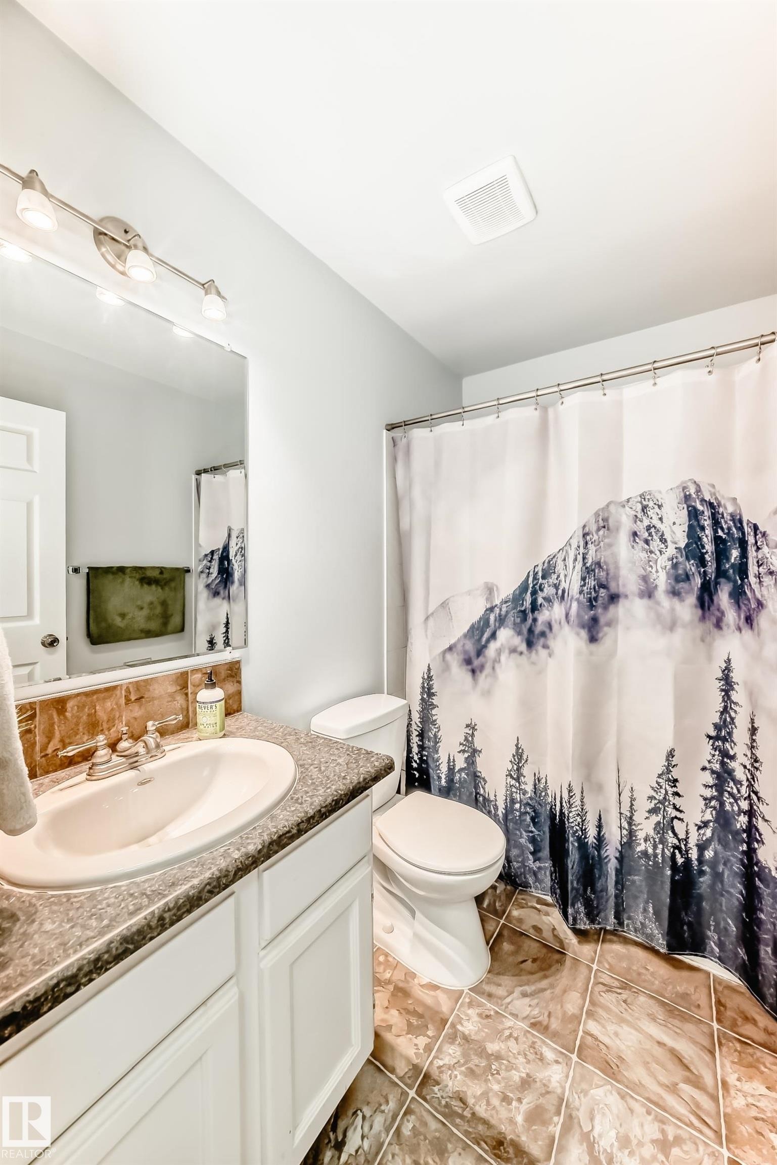 3909 39 Avenue, Leduc, AB