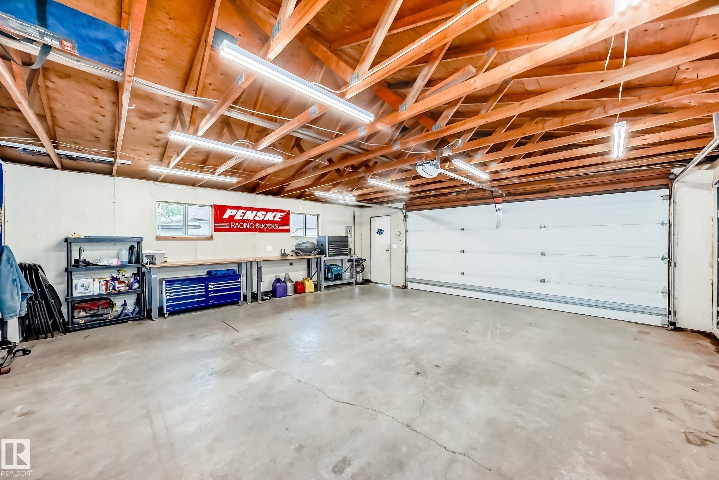 3909 39 Avenue, Leduc, AB