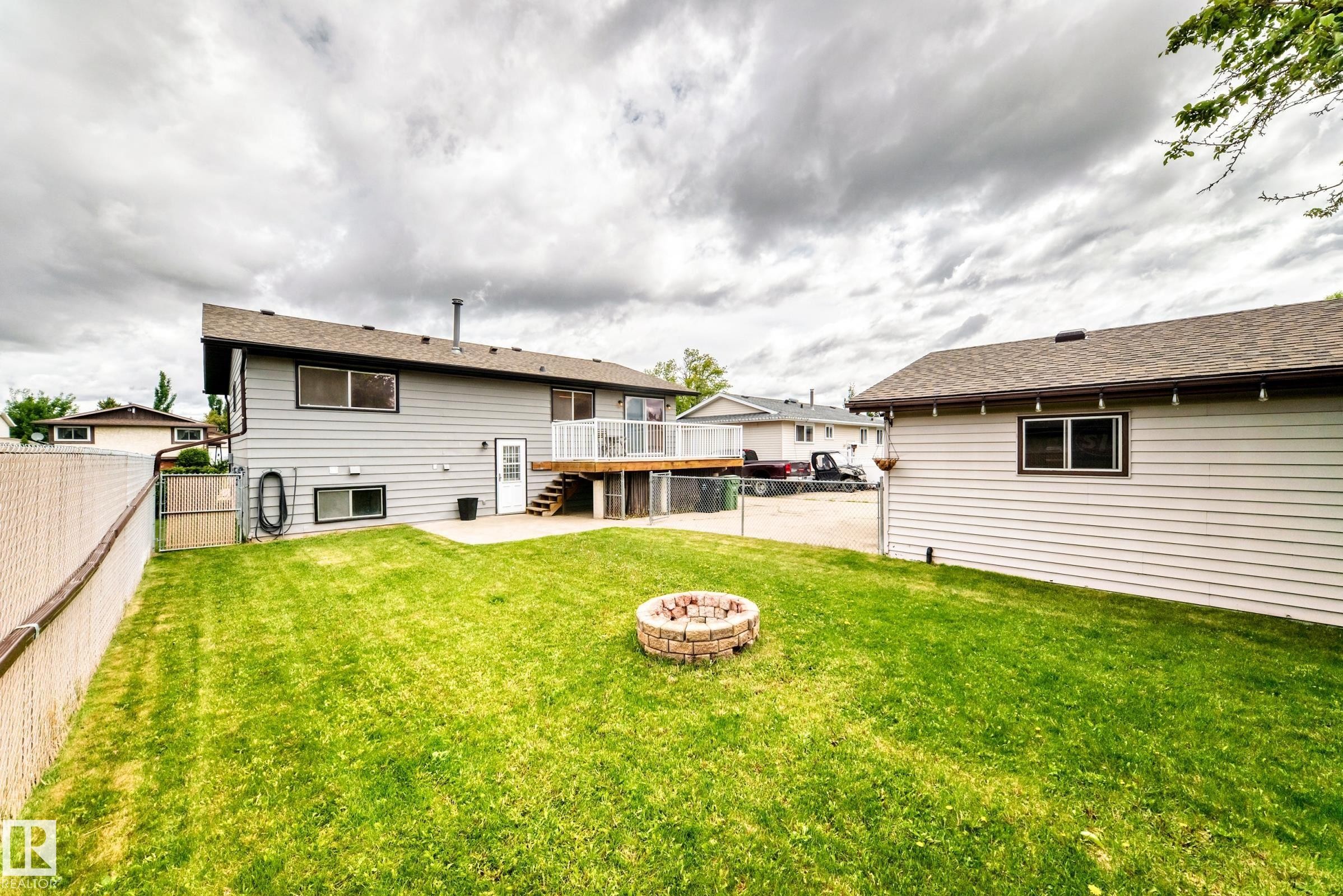 3909 39 Avenue, Leduc, AB
