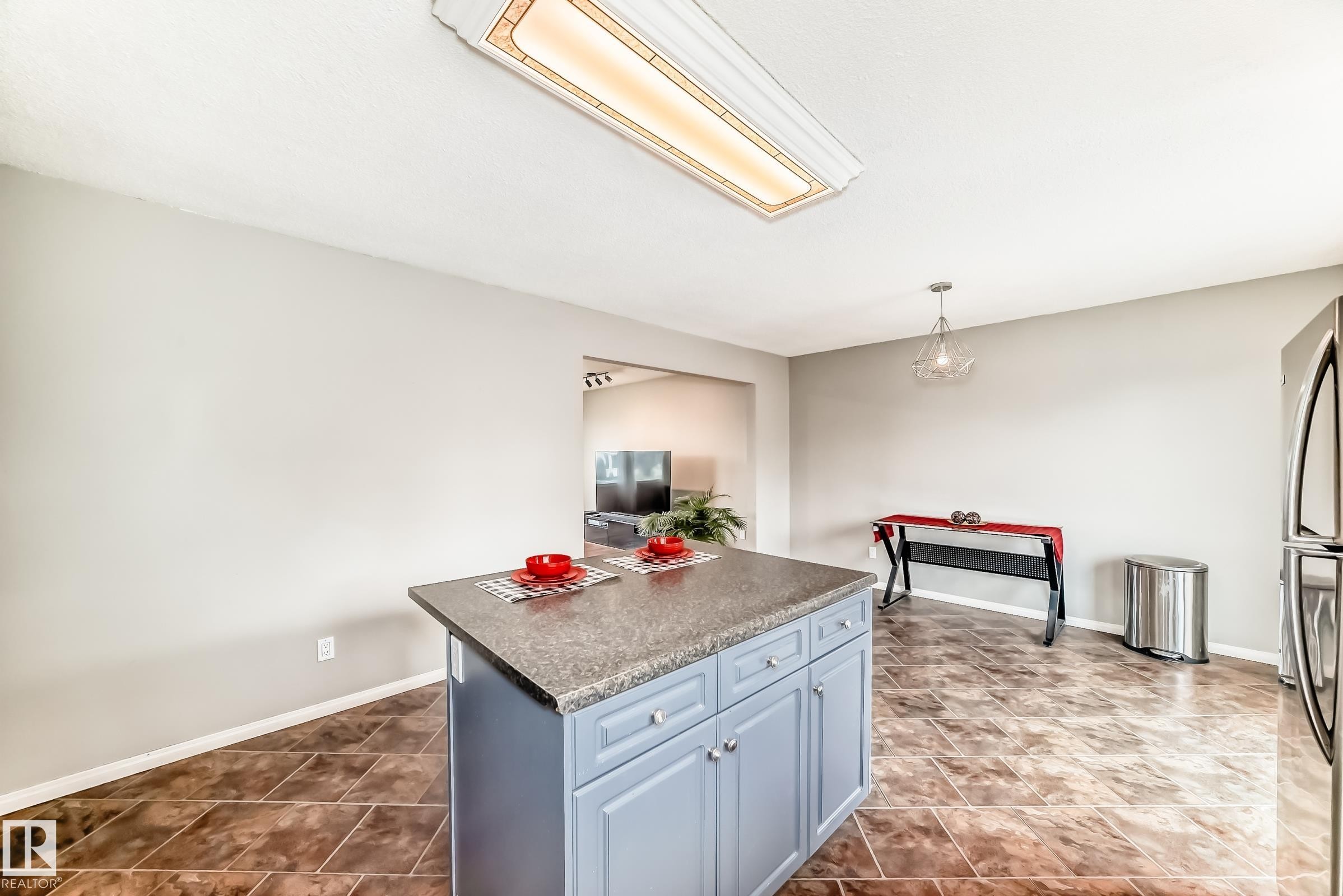 3909 39 Avenue, Leduc, AB