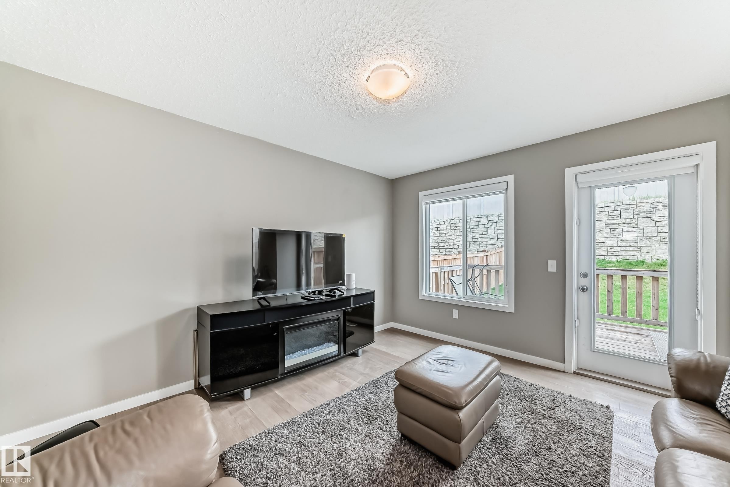 893 Ebbers Crescent, Edmonton, AB