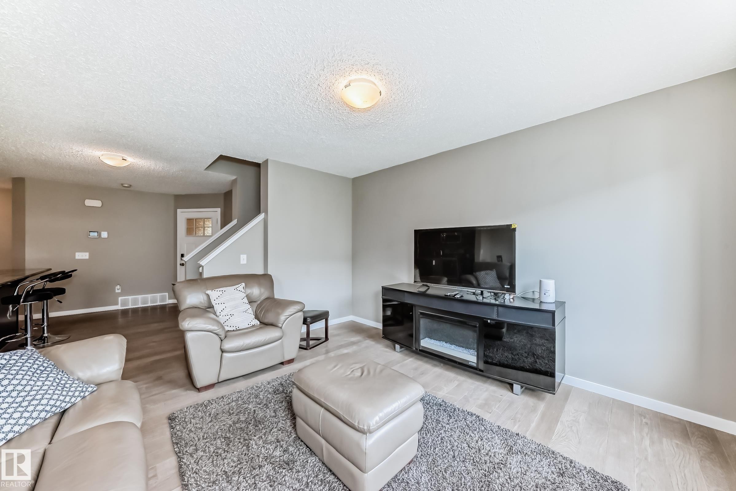 893 Ebbers Crescent, Edmonton, AB