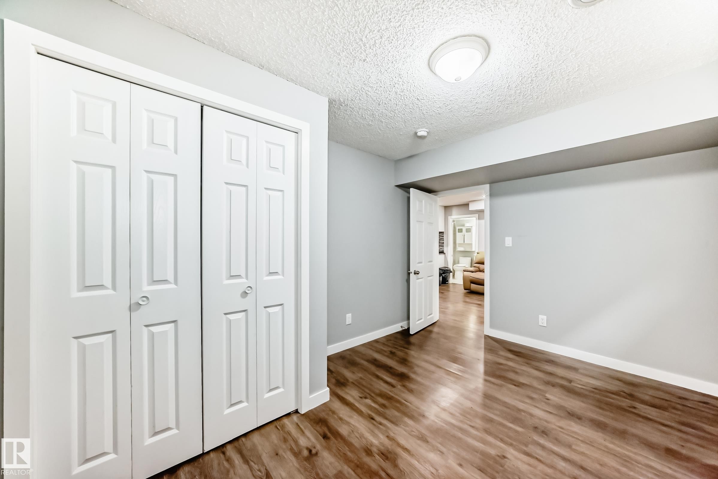 893 Ebbers Crescent, Edmonton, AB