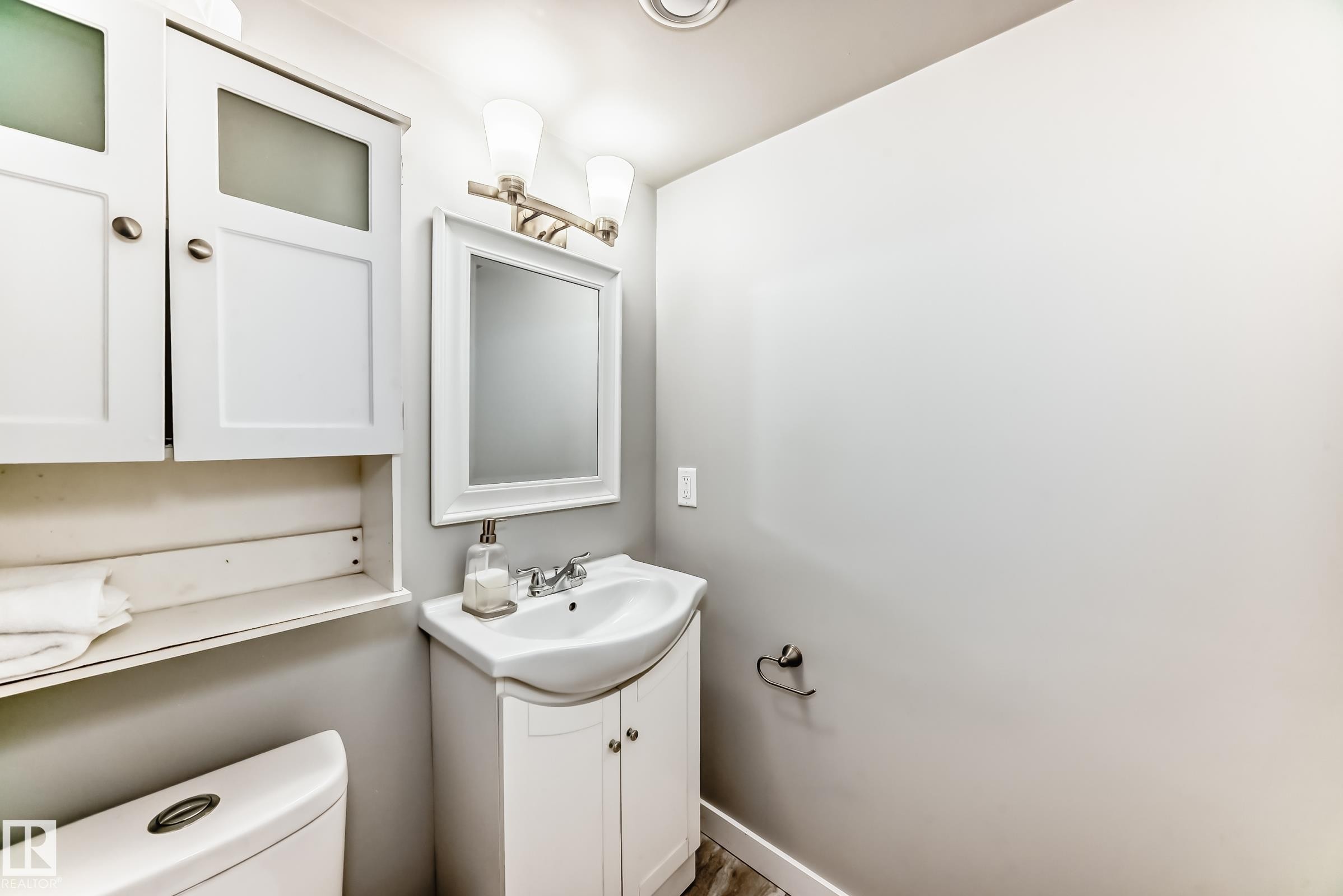 893 Ebbers Crescent, Edmonton, AB