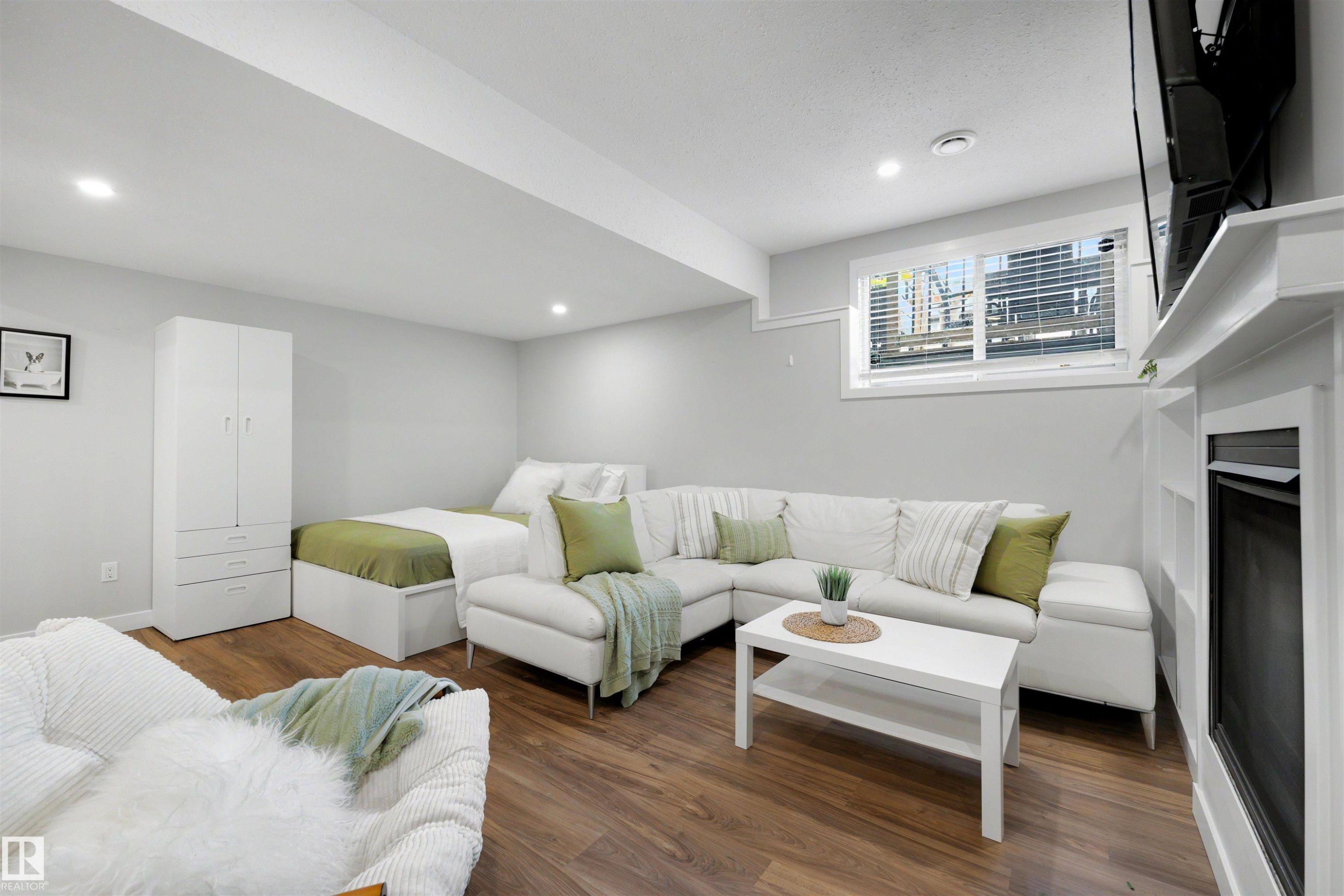 2132 Cassidy Wynd, Edmonton, AB