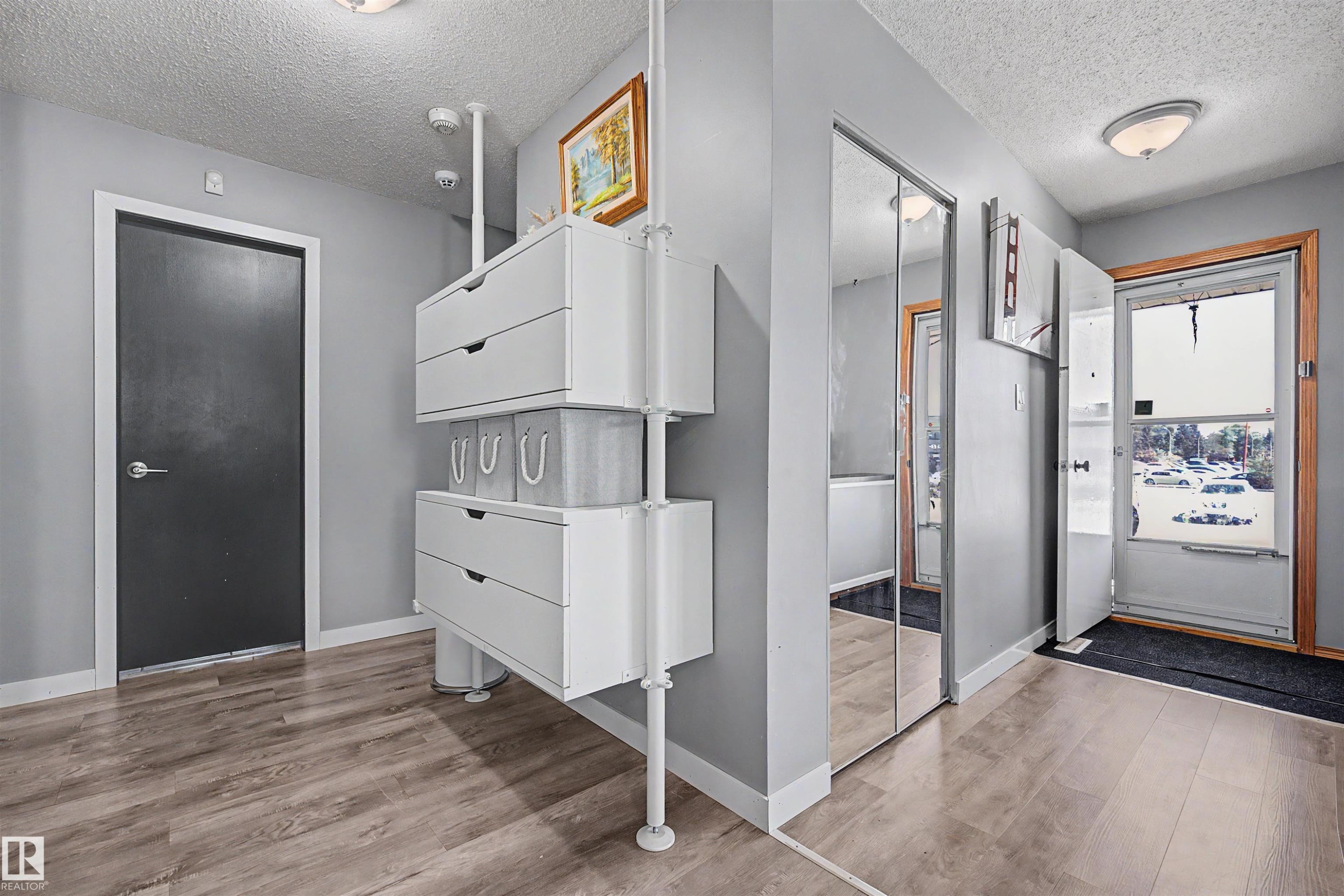 16608 109 St, Edmonton, AB
