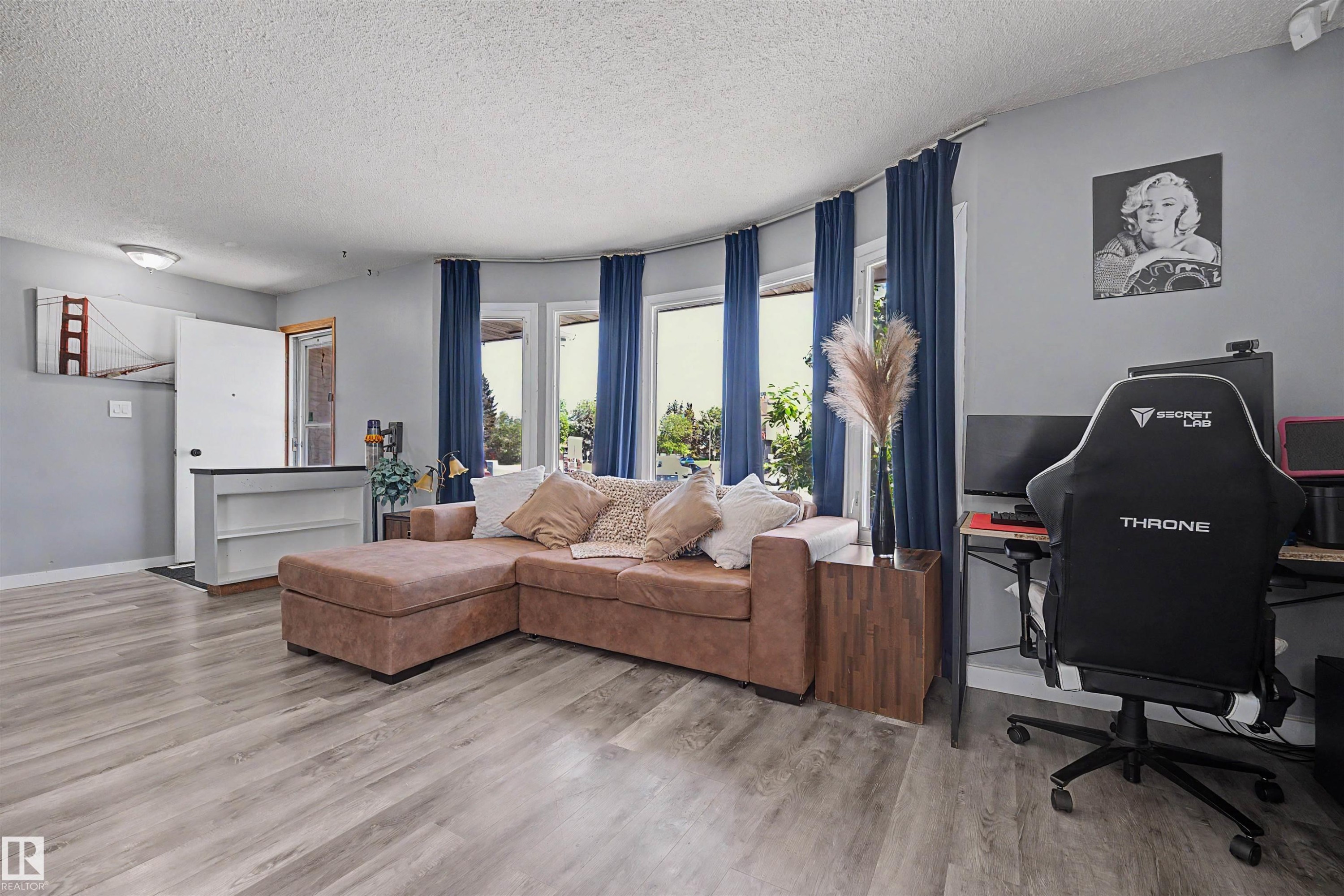 16608 109 St, Edmonton, AB