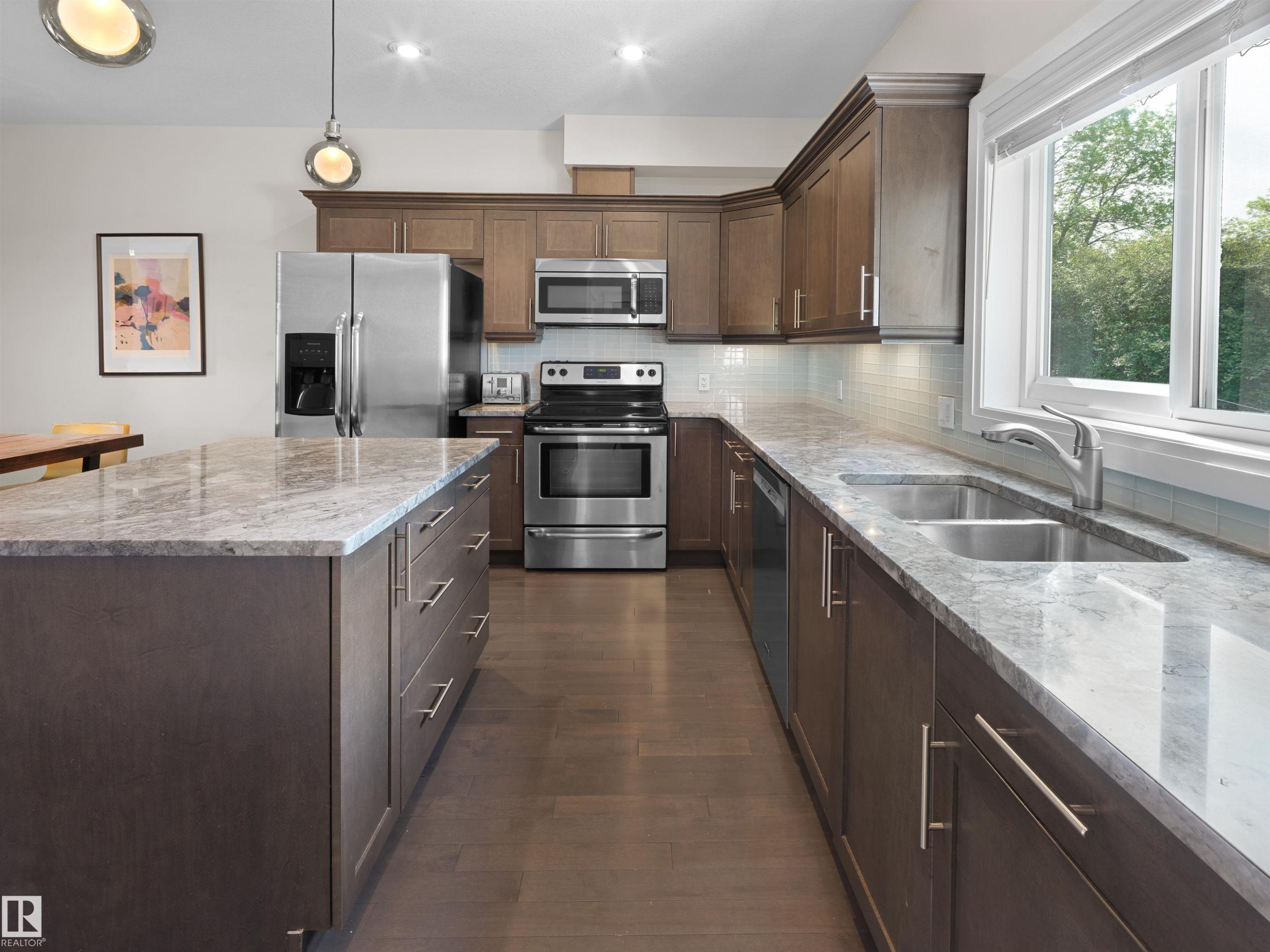 10607 62 Avenue, Edmonton, AB