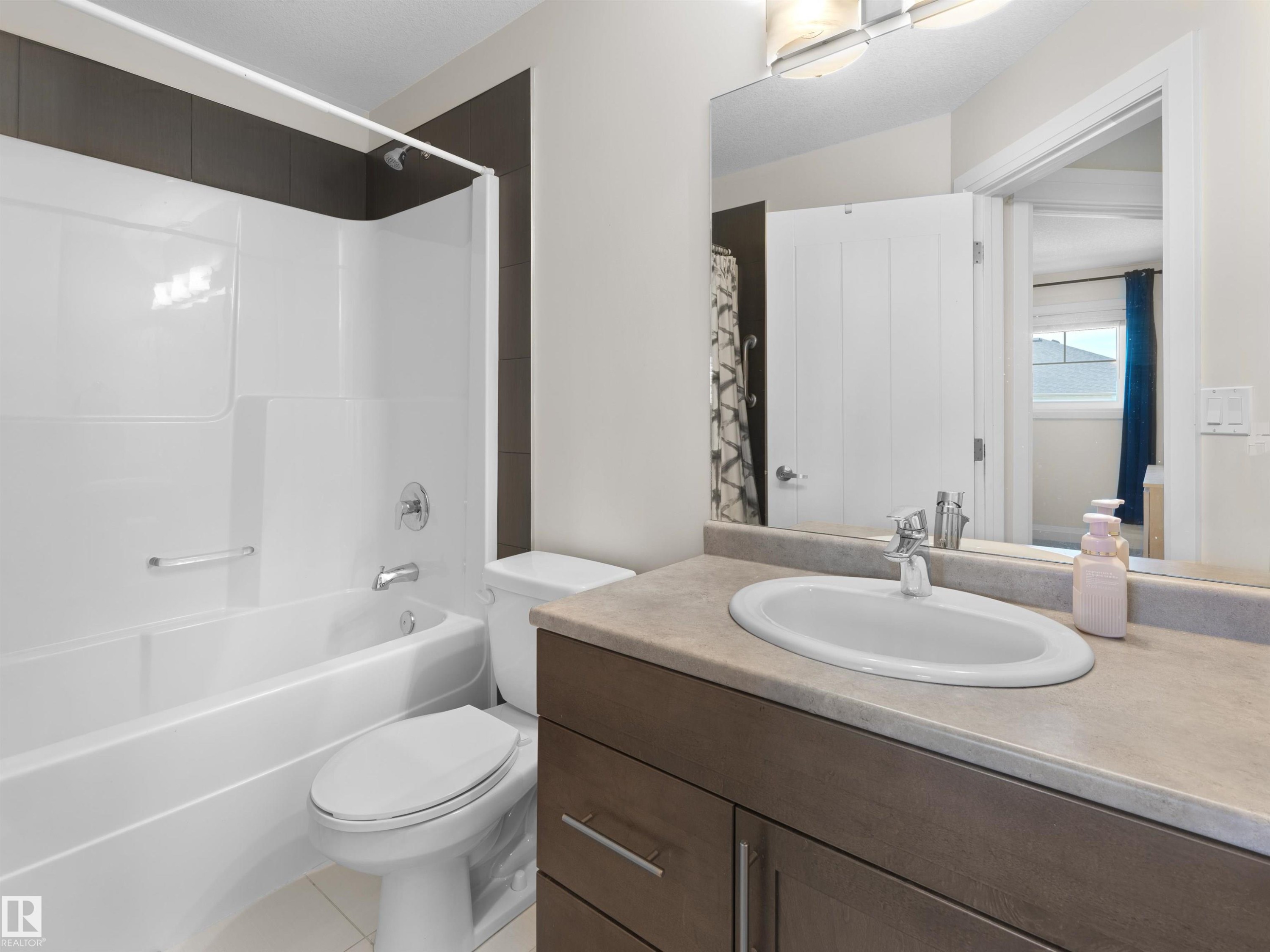 10607 62 Avenue, Edmonton, AB