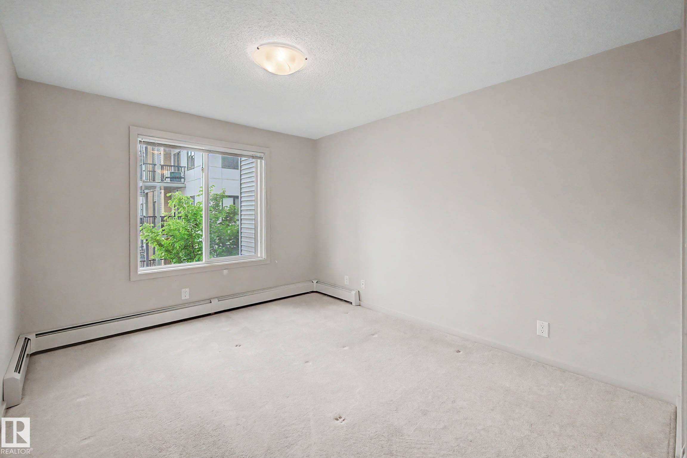 327 5515 7 Avenue, Edmonton, AB