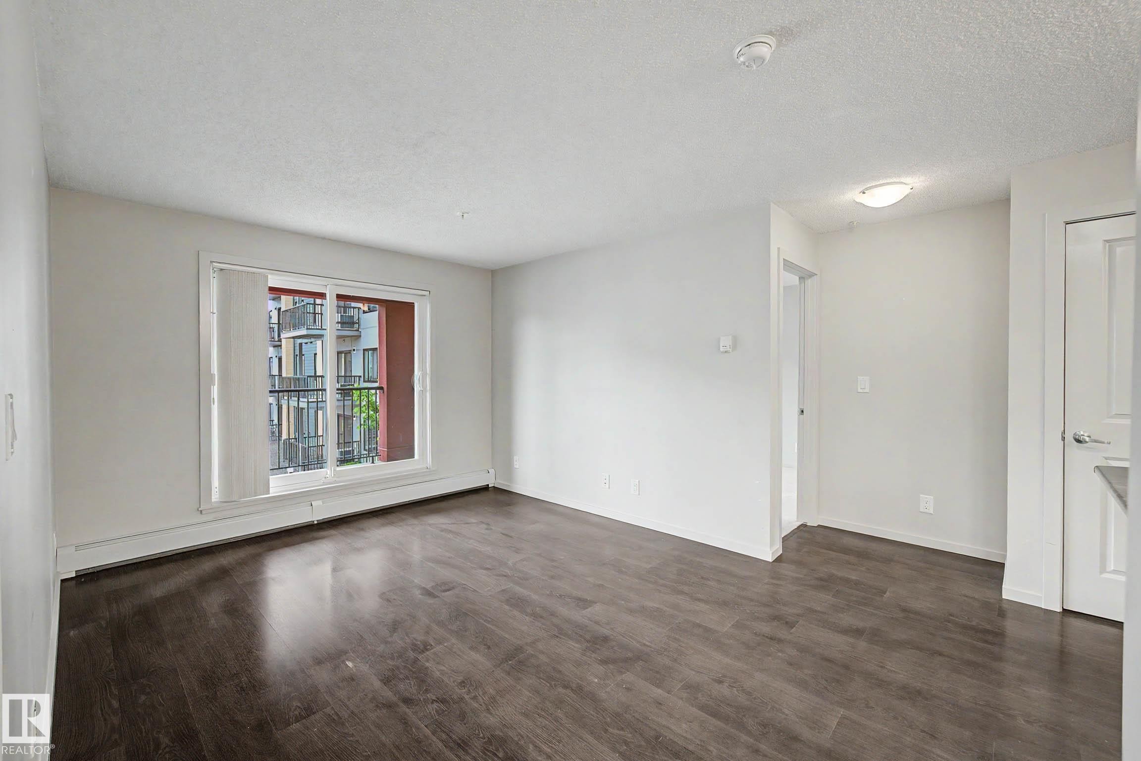 327 5515 7 Avenue, Edmonton, AB