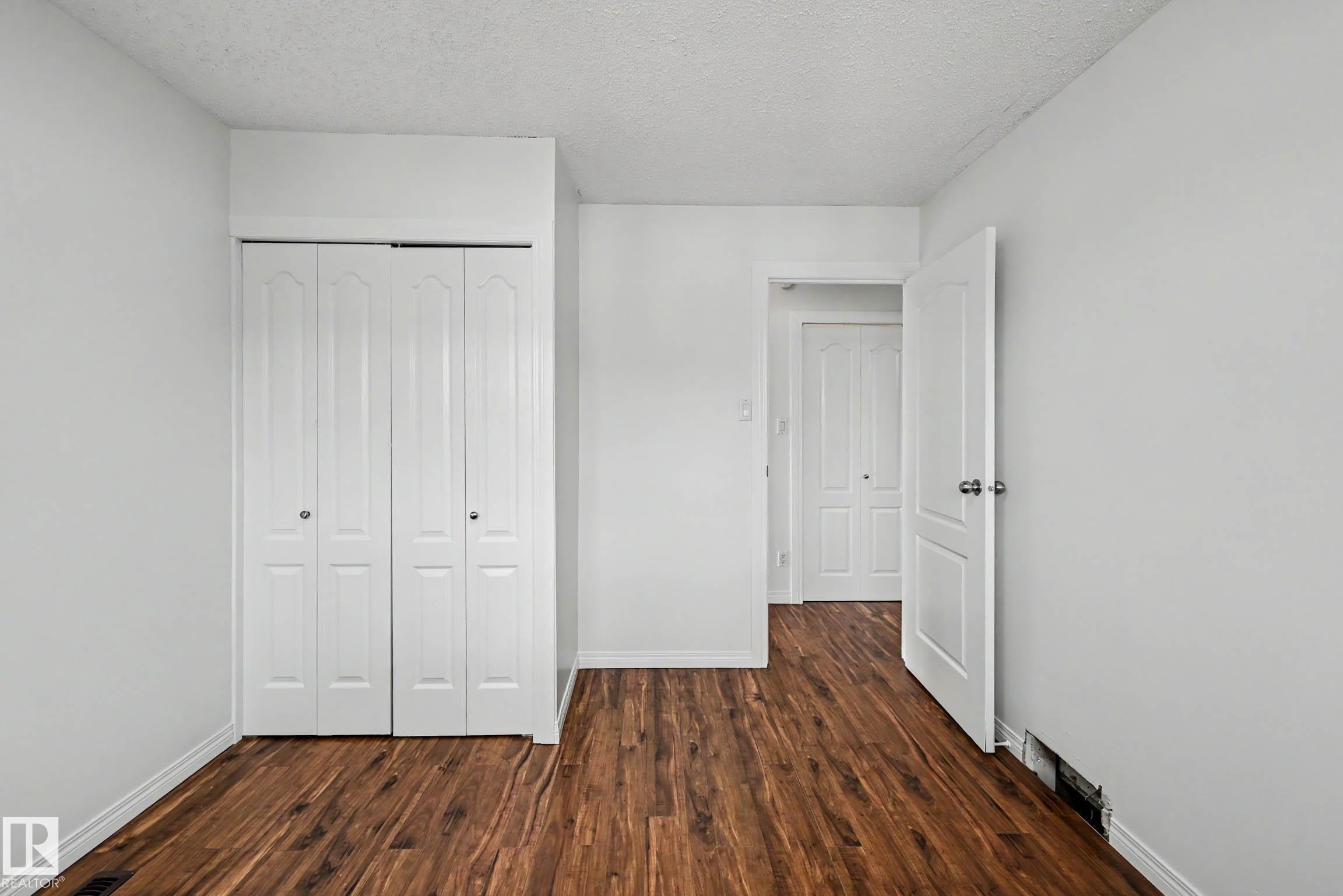 8 14225 82 Street, Edmonton, AB