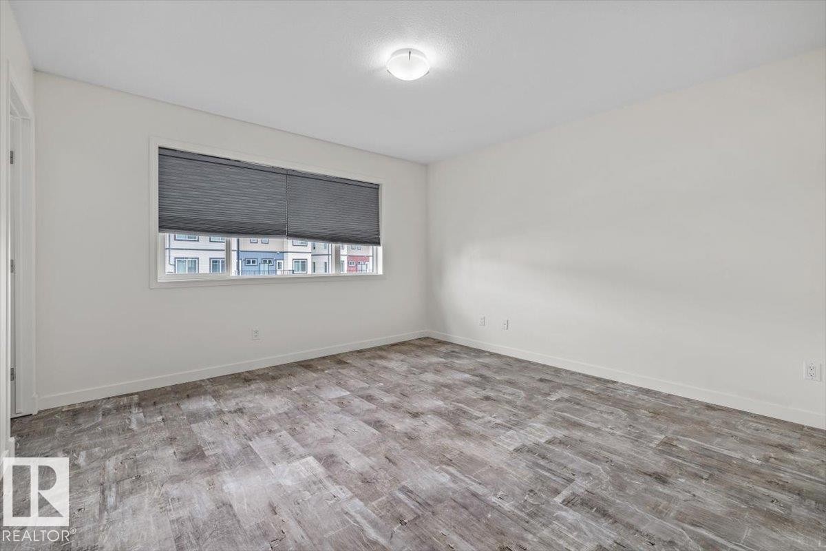 17703 65 Street Nw, Edmonton, AB
