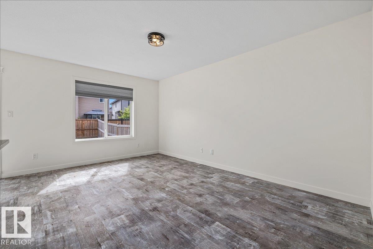 17703 65 Street Nw, Edmonton, AB