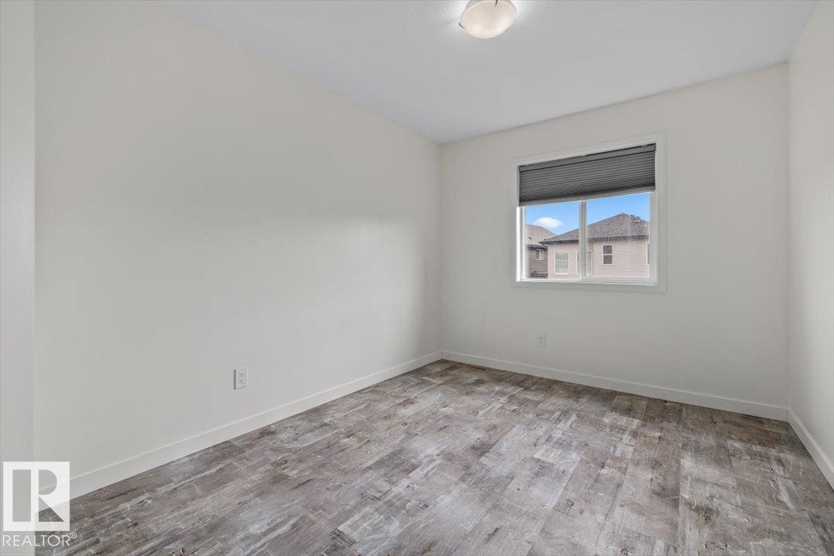 17703 65 Street Nw, Edmonton, AB