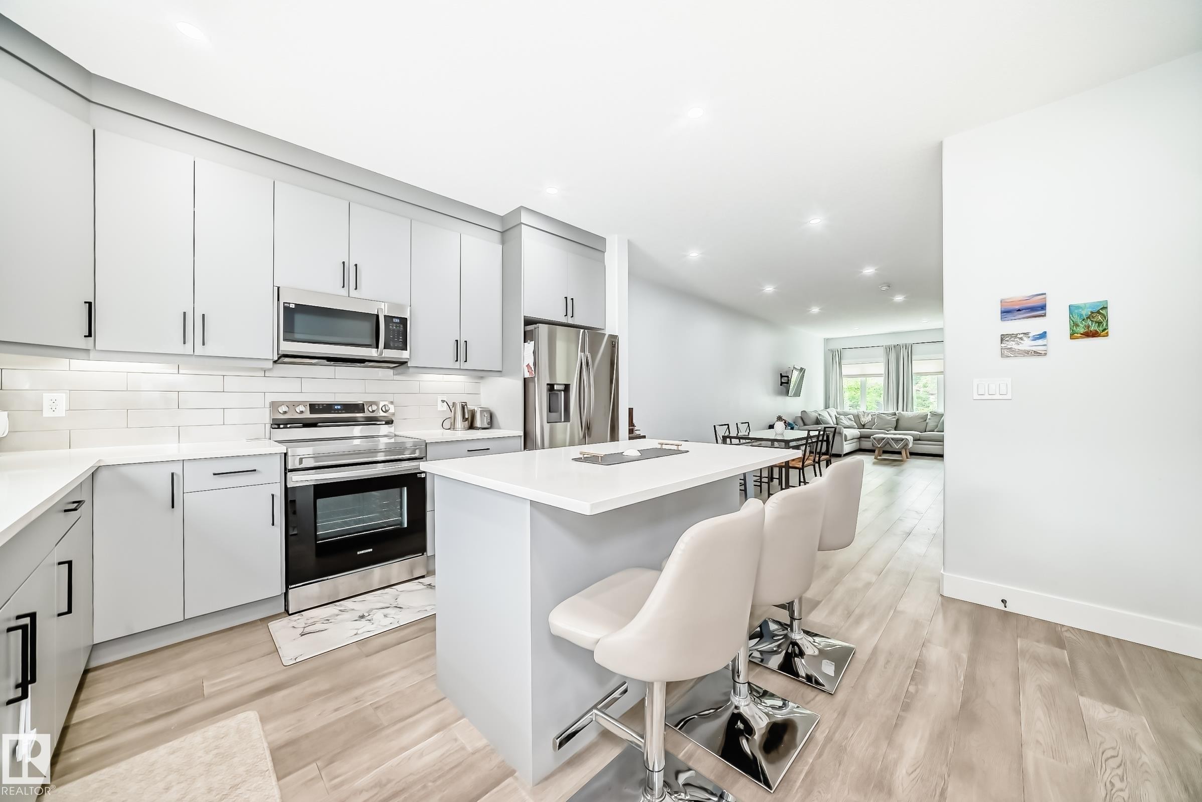 9830 73 Avenue, Edmonton, AB