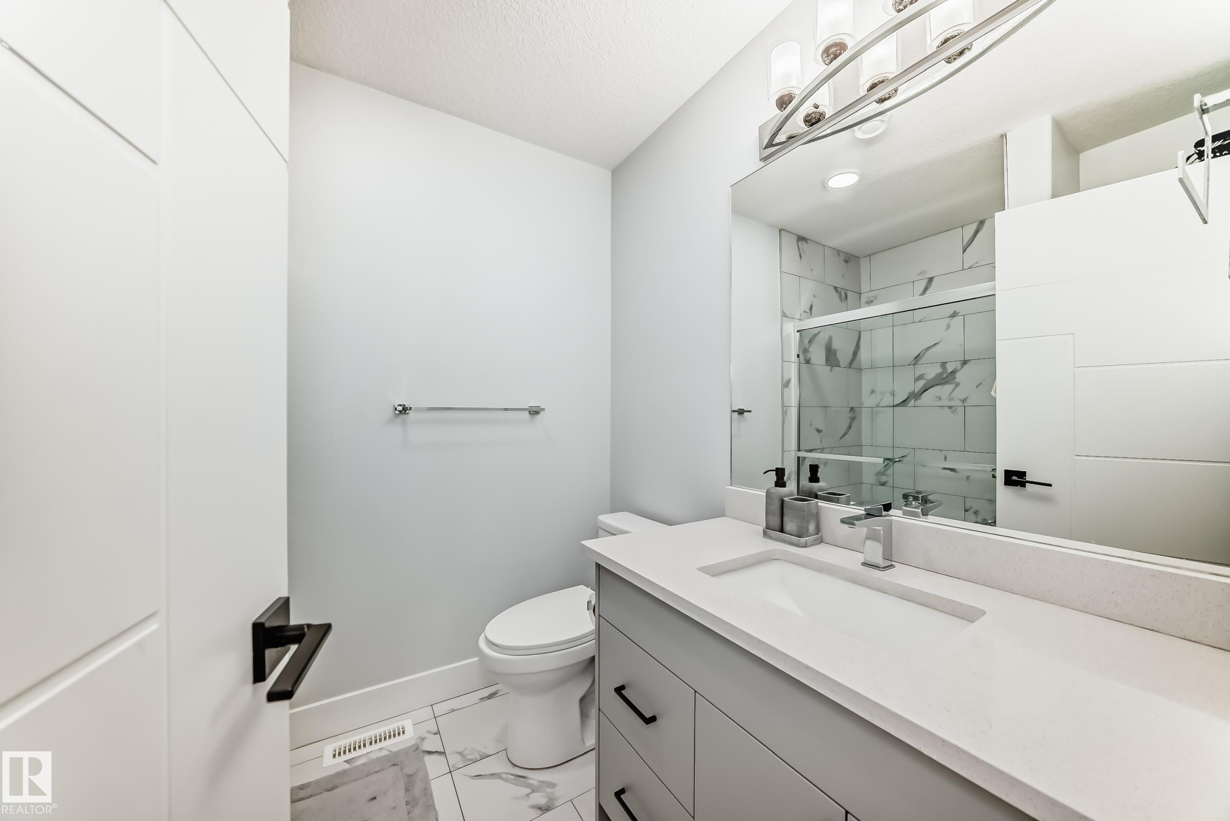 9830 73 Avenue, Edmonton, AB