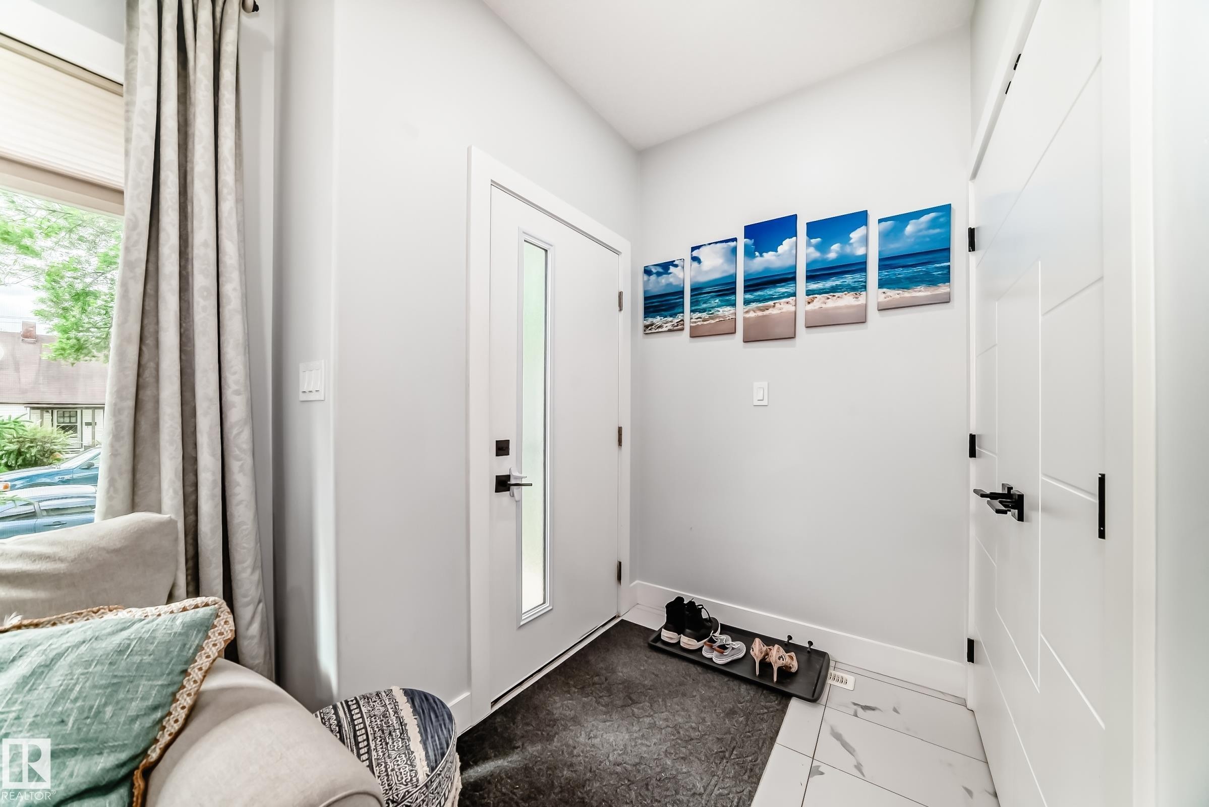 9830 73 Avenue, Edmonton, AB