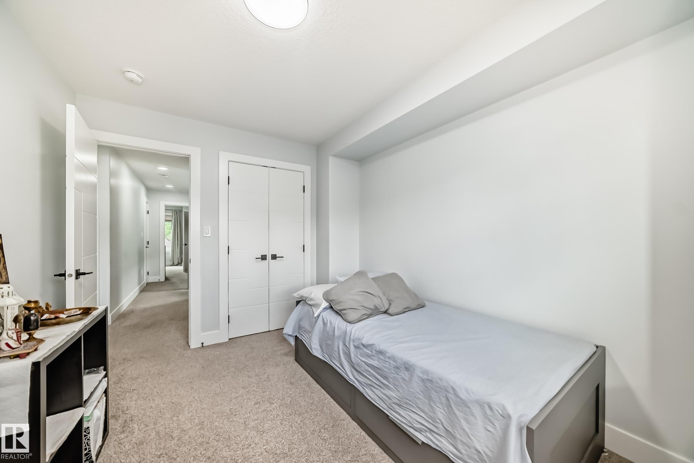 9830 73 Avenue, Edmonton, AB