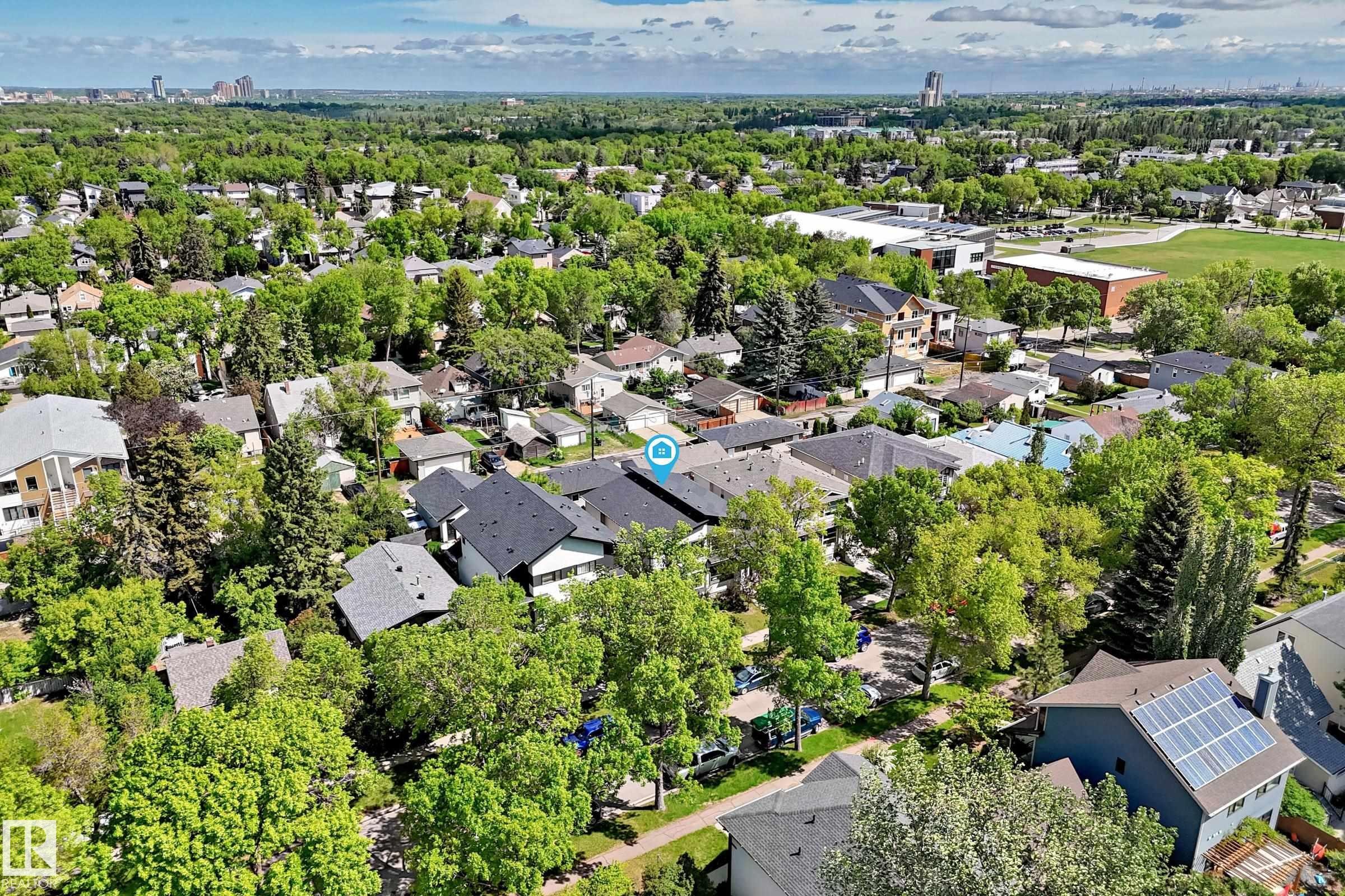 9830 73 Avenue, Edmonton, AB