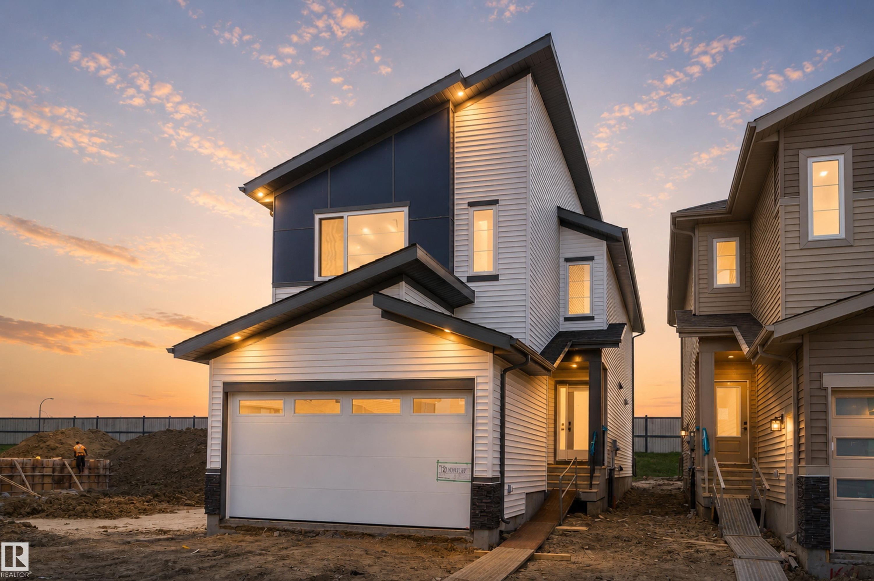 170 Munn Way, Leduc, AB - Outdoor