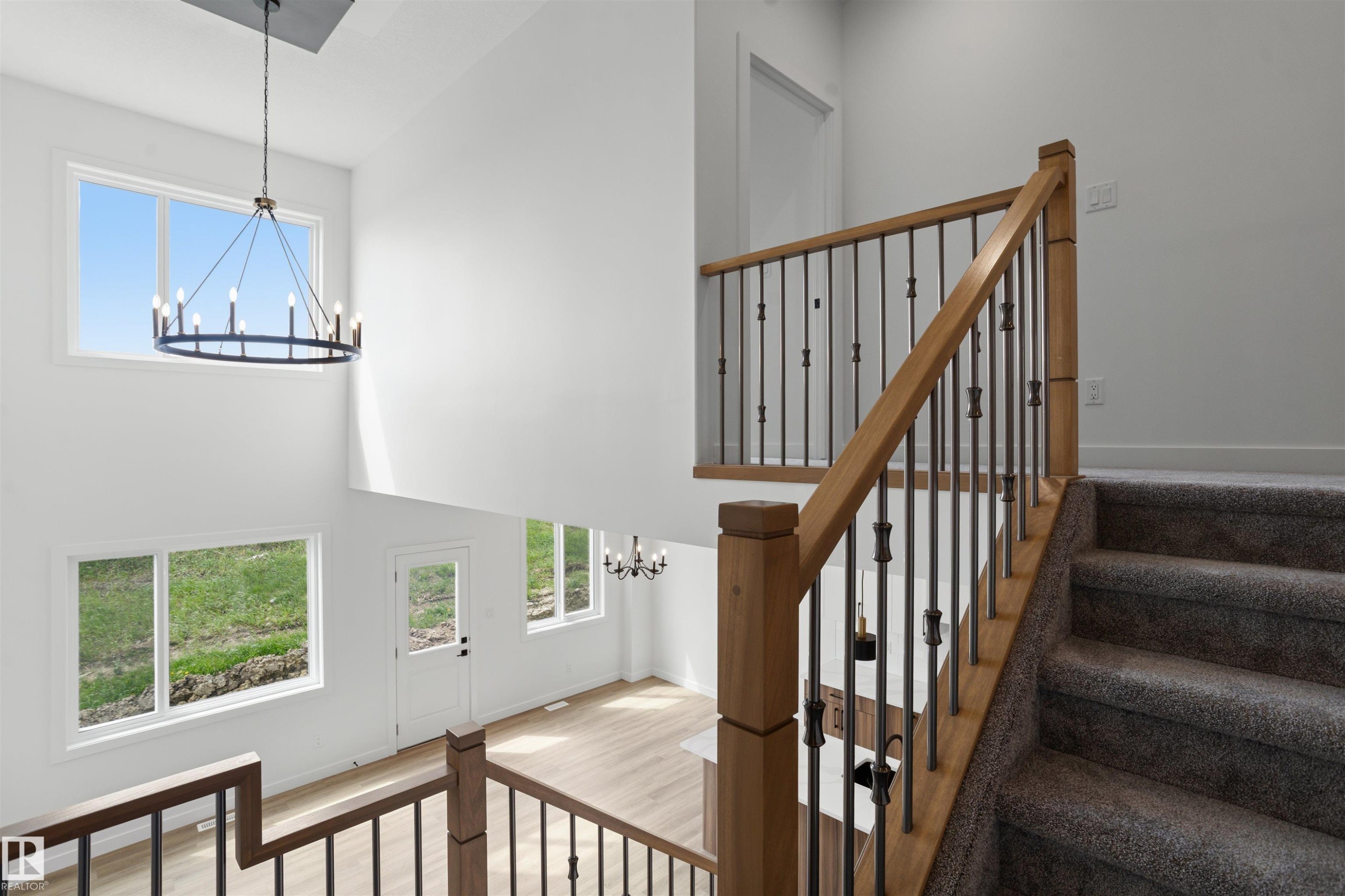 170 Munn Way, Leduc, AB - Indoor Photo Showing Other Room