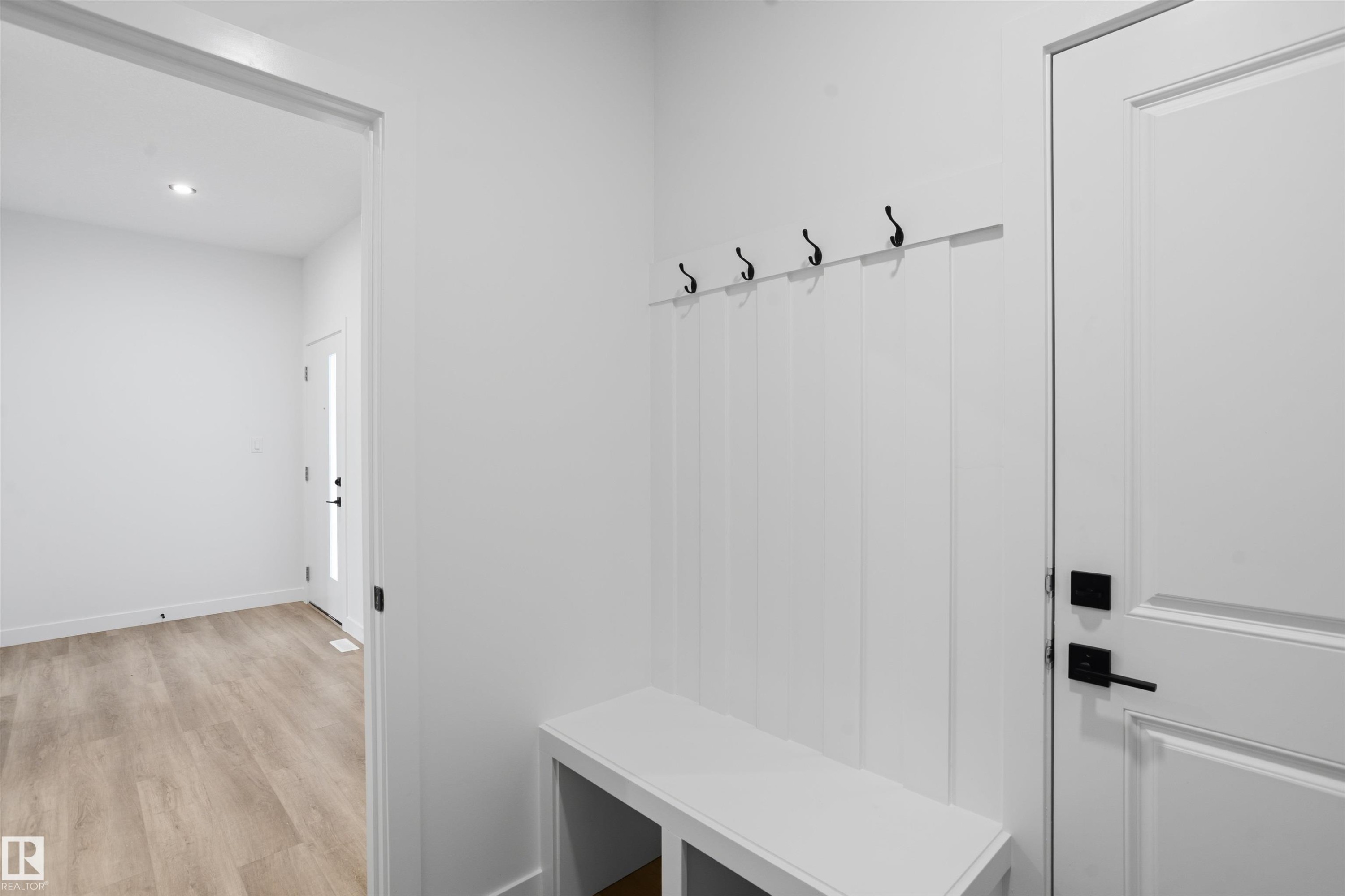 170 Munn Way, Leduc, AB - Indoor Photo Showing Other Room
