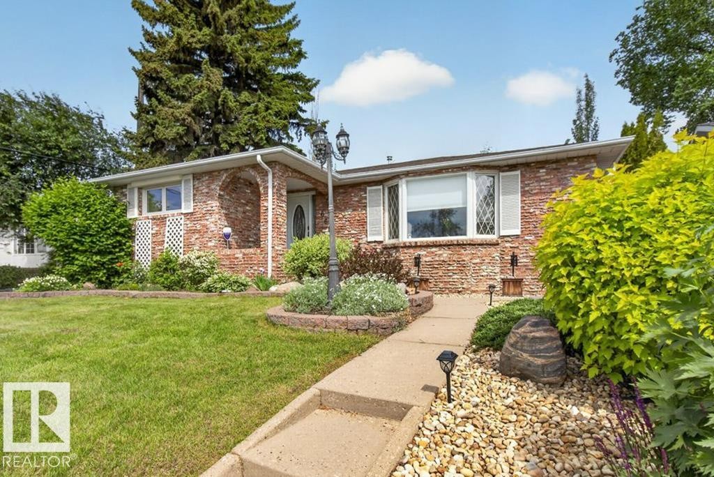 6616 95 Avenue, Edmonton, AB