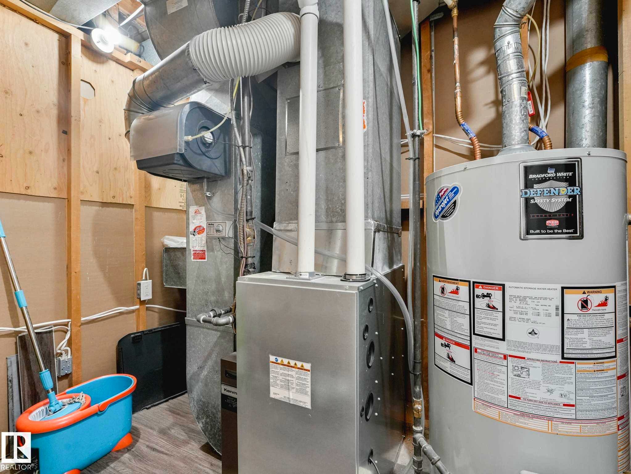 Image quality insufficient for description - 12241 54 Street Nw, Edmonton, AB - Indoor Photo Showing Basement