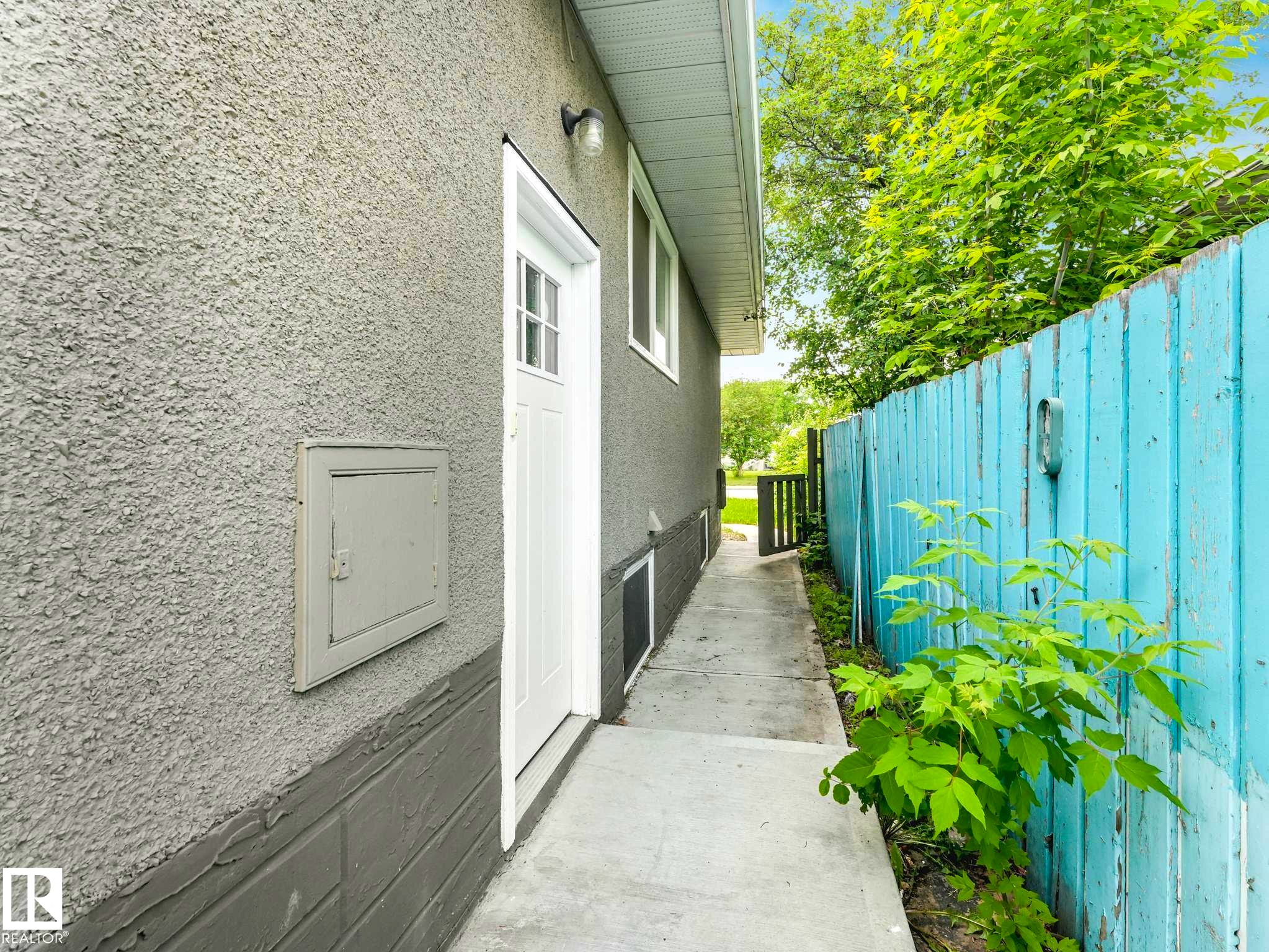 Property exterior - 12241 54 Street Nw, Edmonton, AB - Outdoor