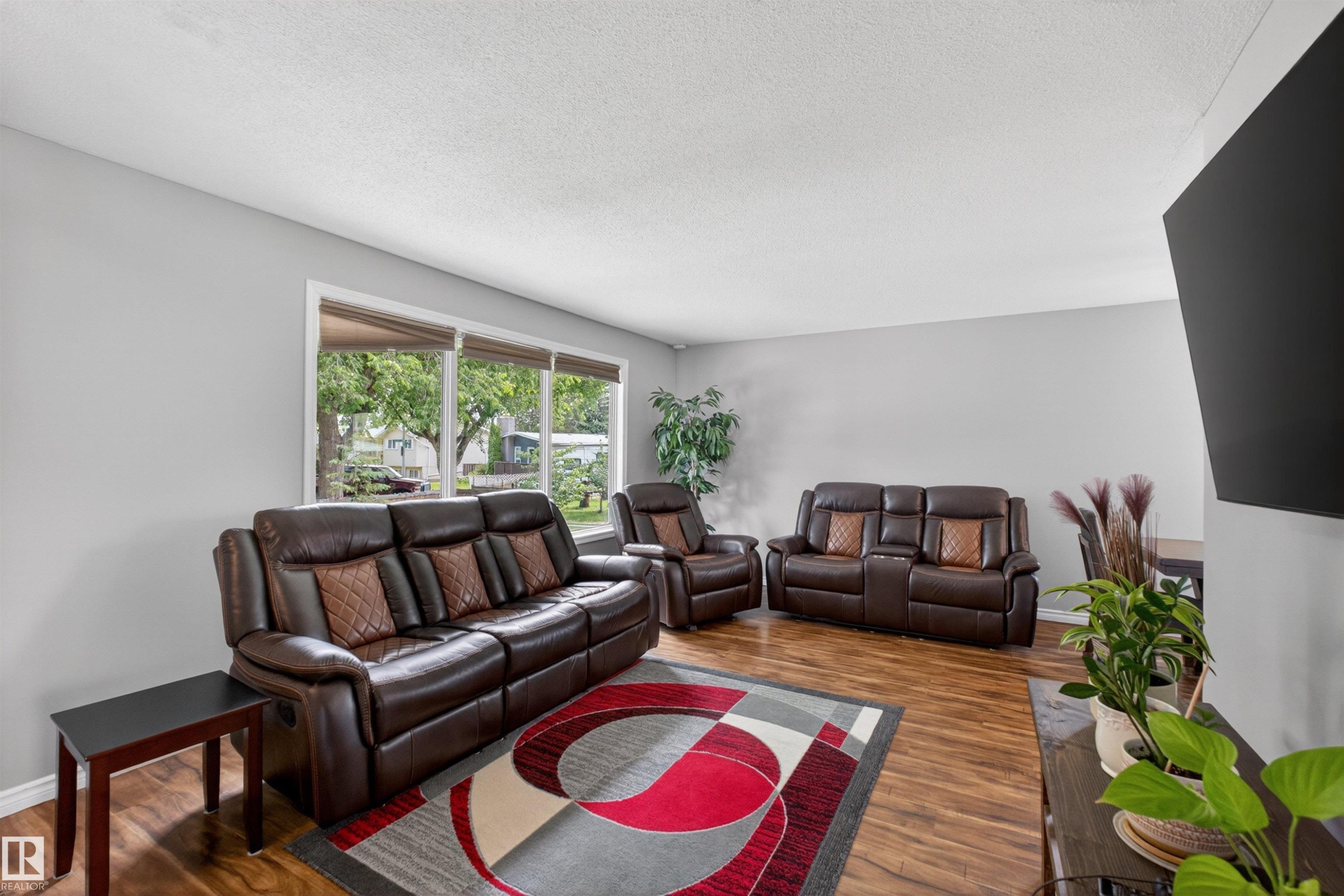14708 65 Street Nw, Edmonton, AB
