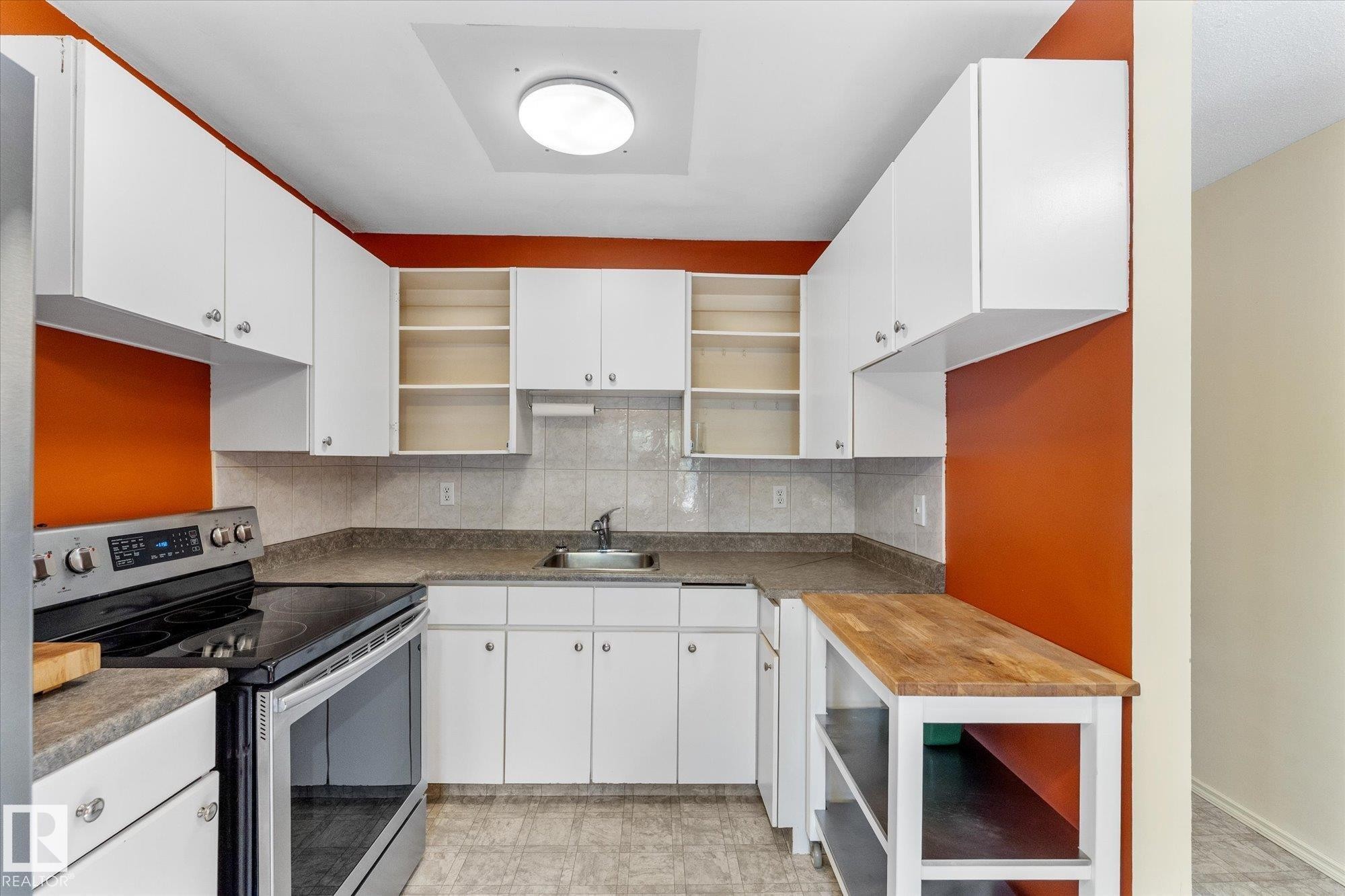 210 Roseland Village, Edmonton, AB