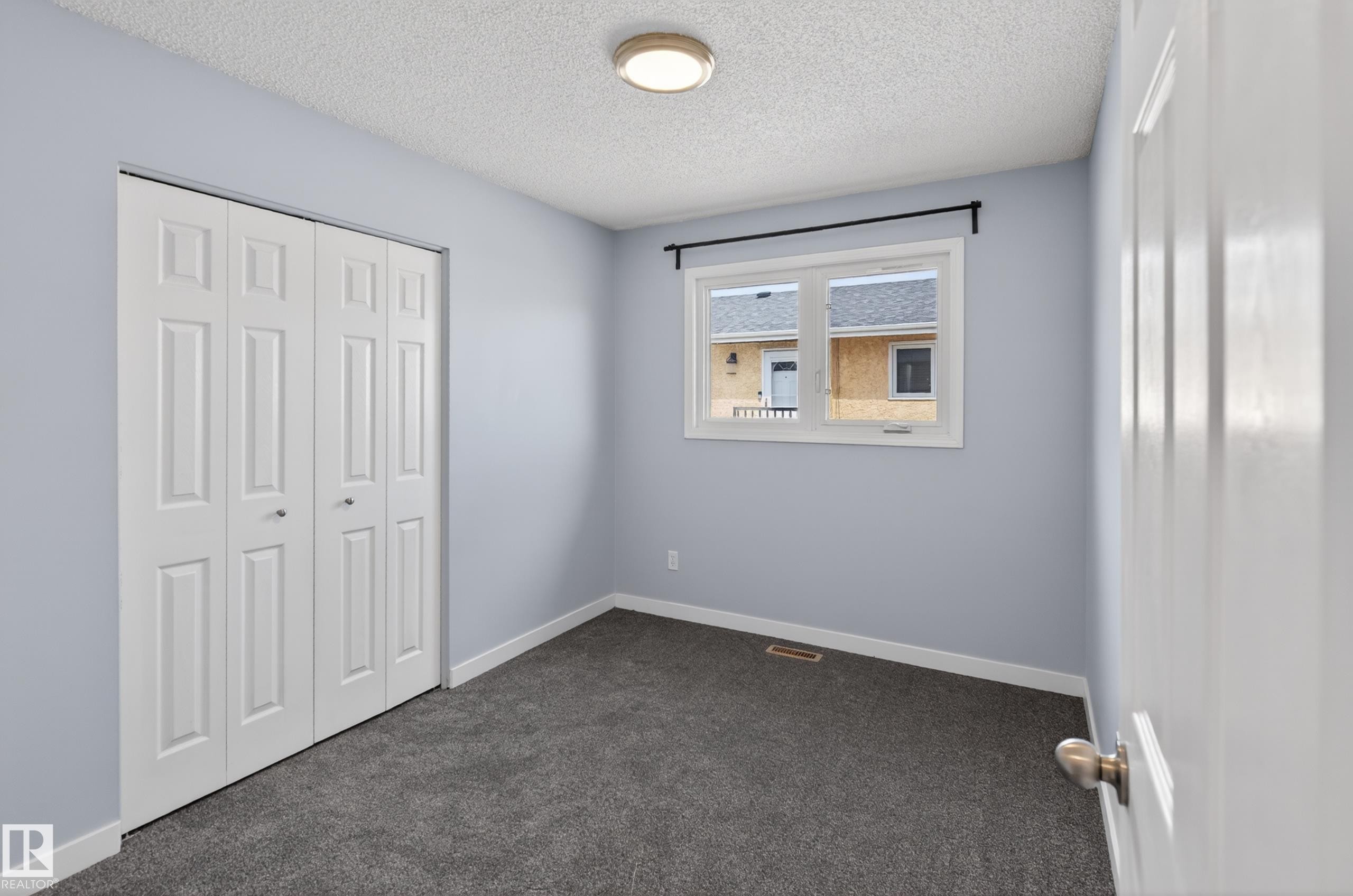 15115 22 Street, Edmonton, AB