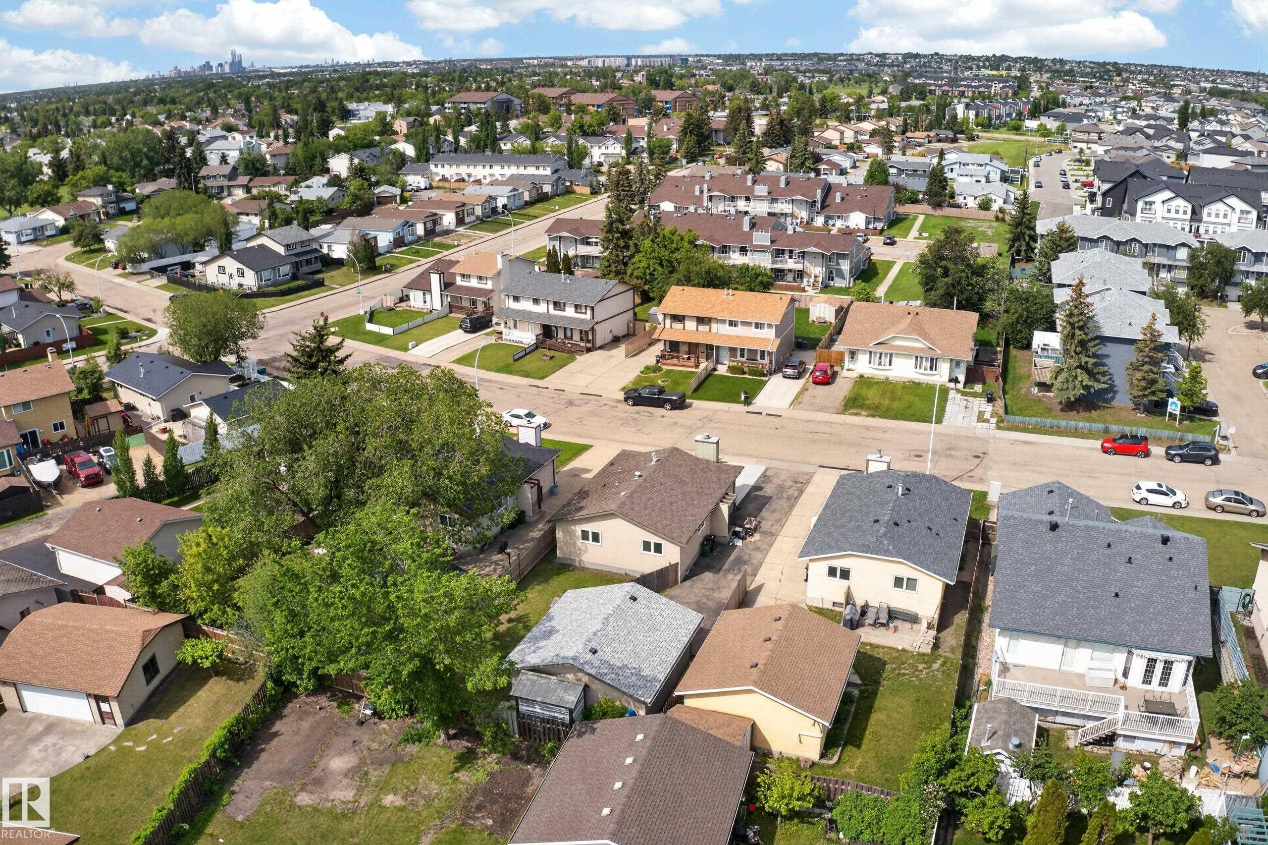 15115 22 Street, Edmonton, AB
