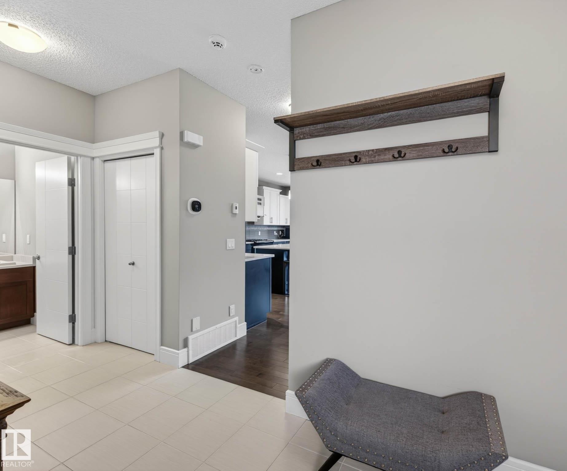 3411 Abbott Way, Edmonton, AB