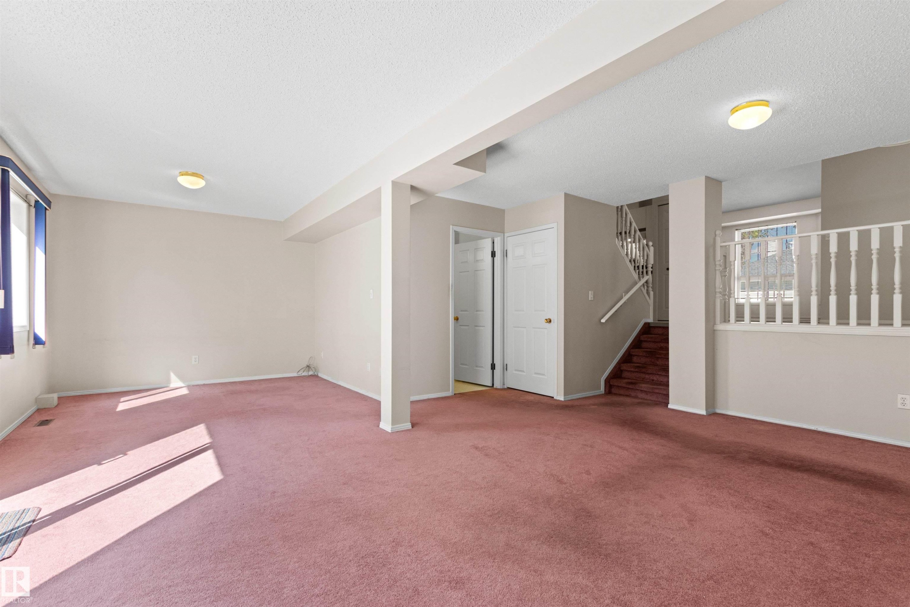 #12 3311 58 St Nw, Edmonton, AB - Indoor Photo Showing Other Room