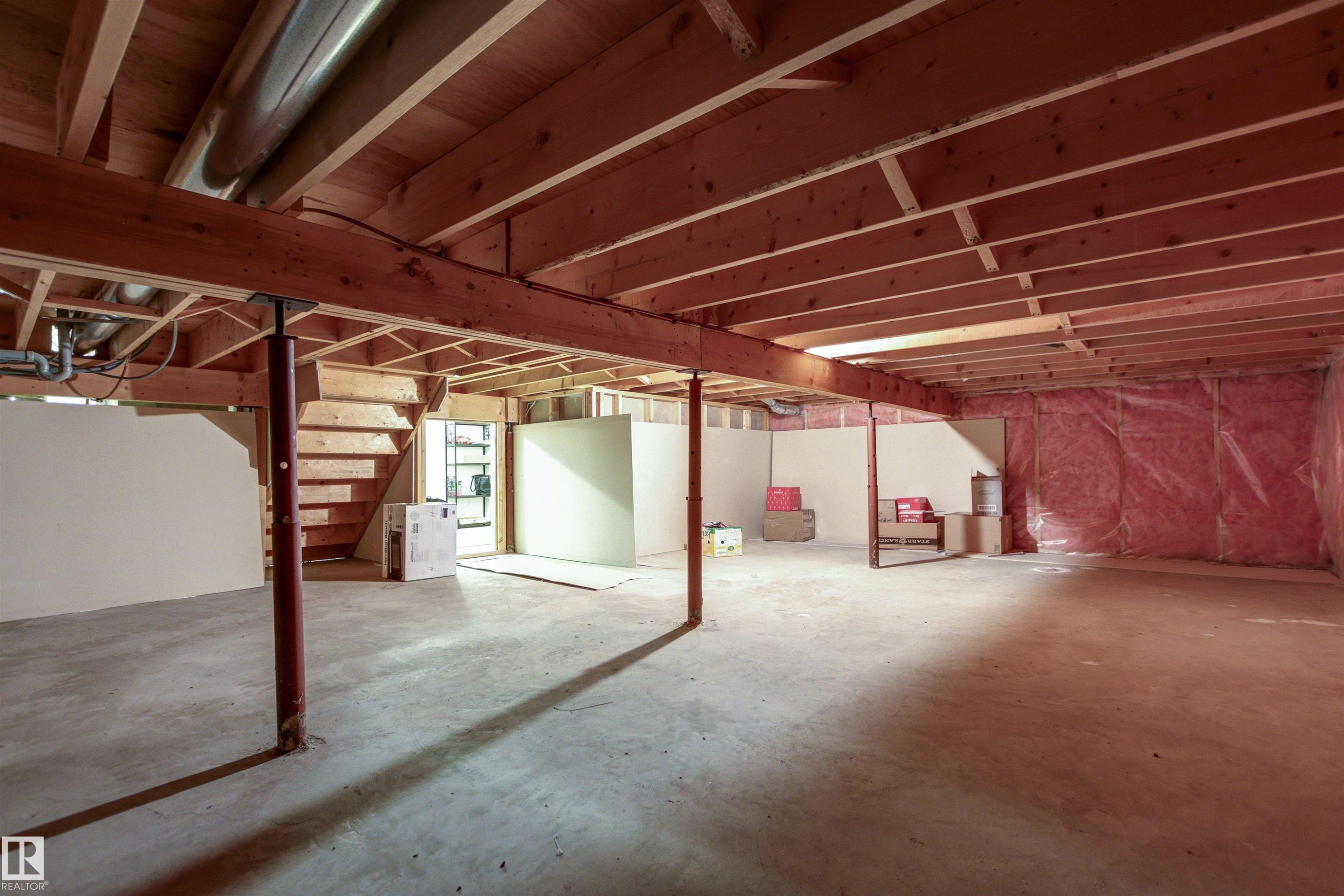 #12 3311 58 St Nw, Edmonton, AB - Indoor Photo Showing Basement