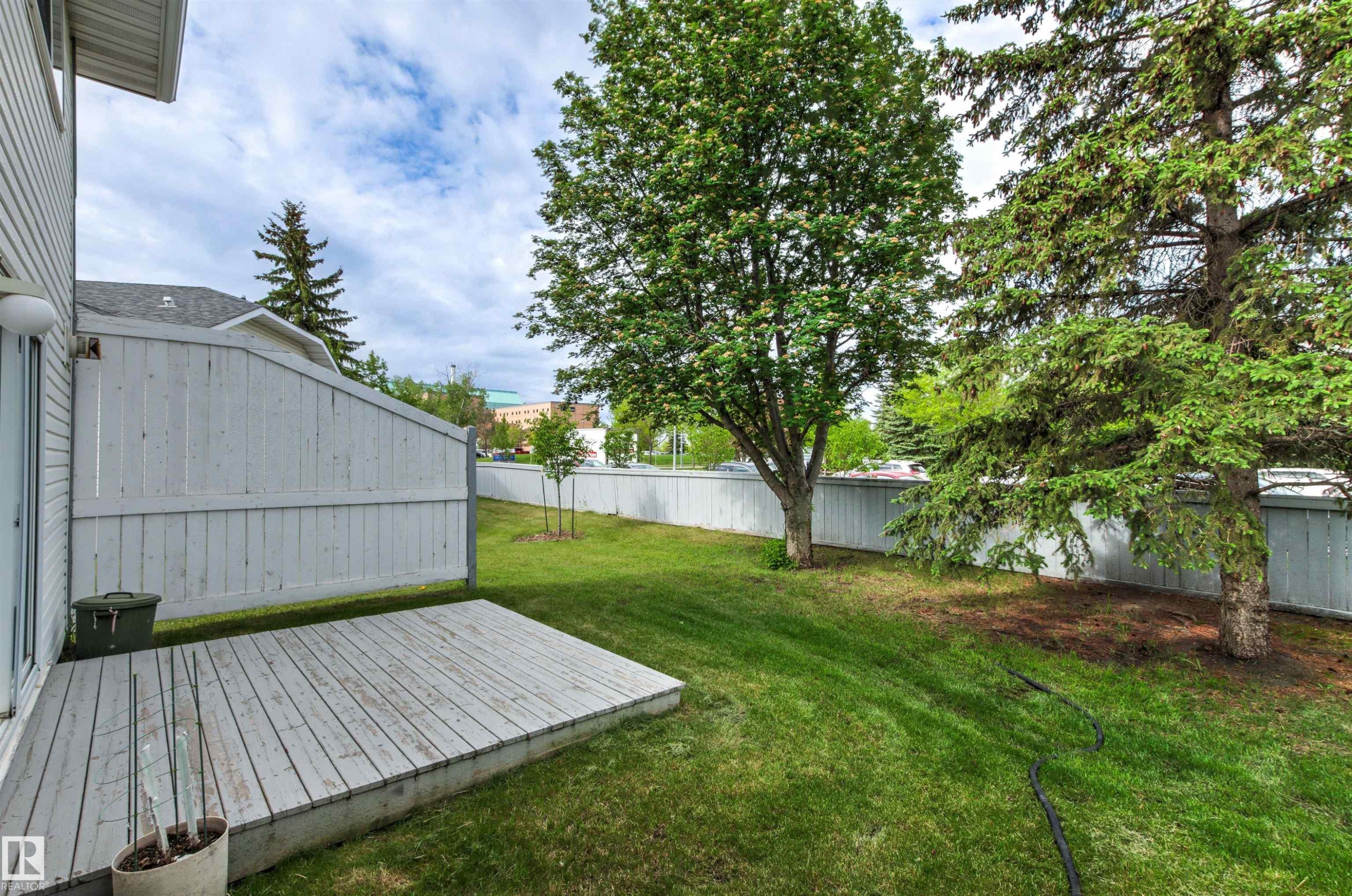 #12 3311 58 St Nw, Edmonton, AB - Outdoor