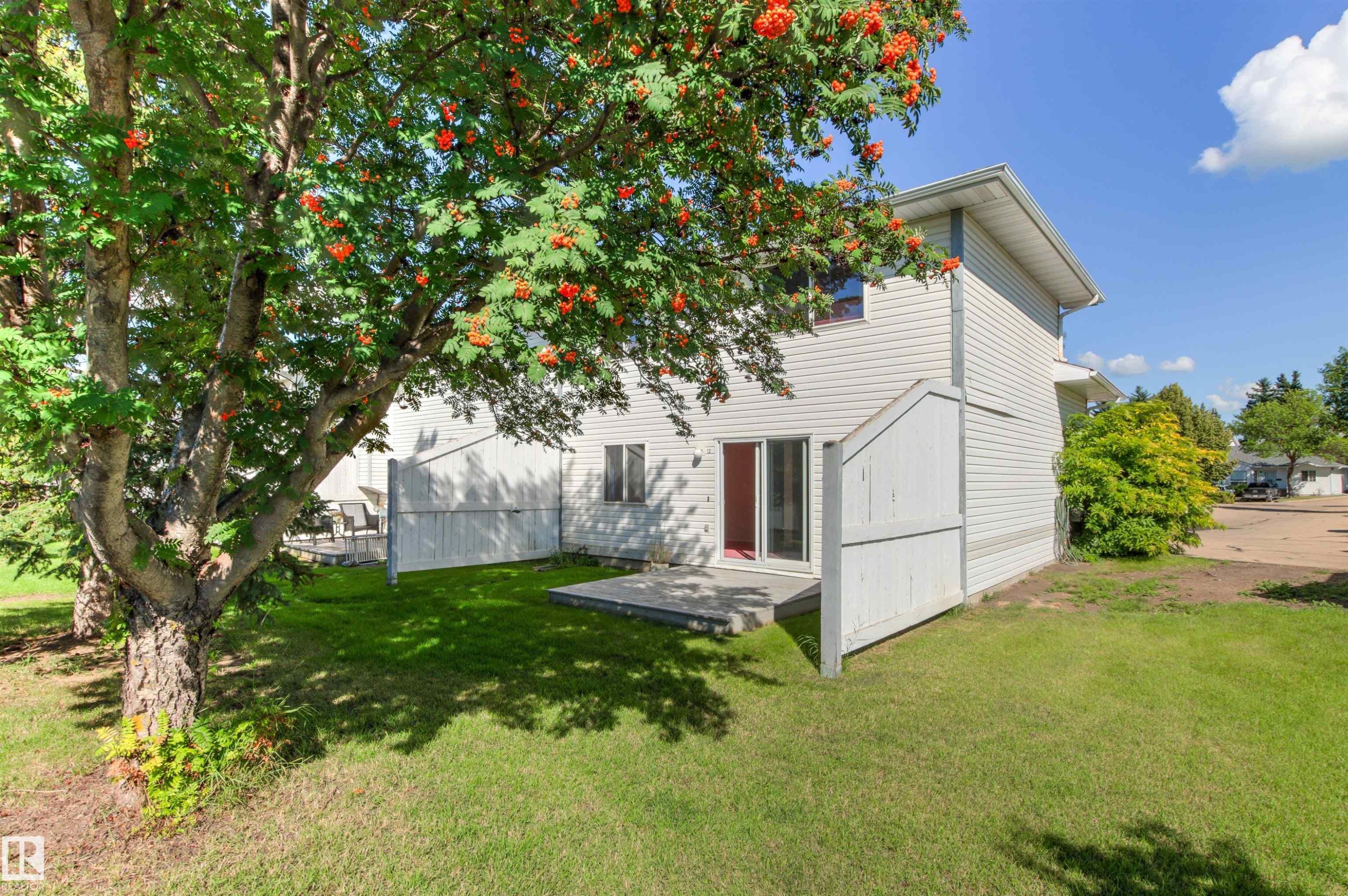 #12 3311 58 St Nw, Edmonton, AB - Outdoor