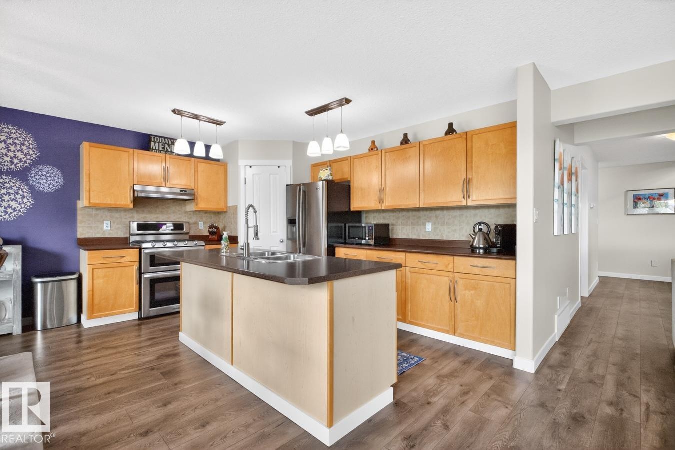 3301 47 Street, Beaumont, AB