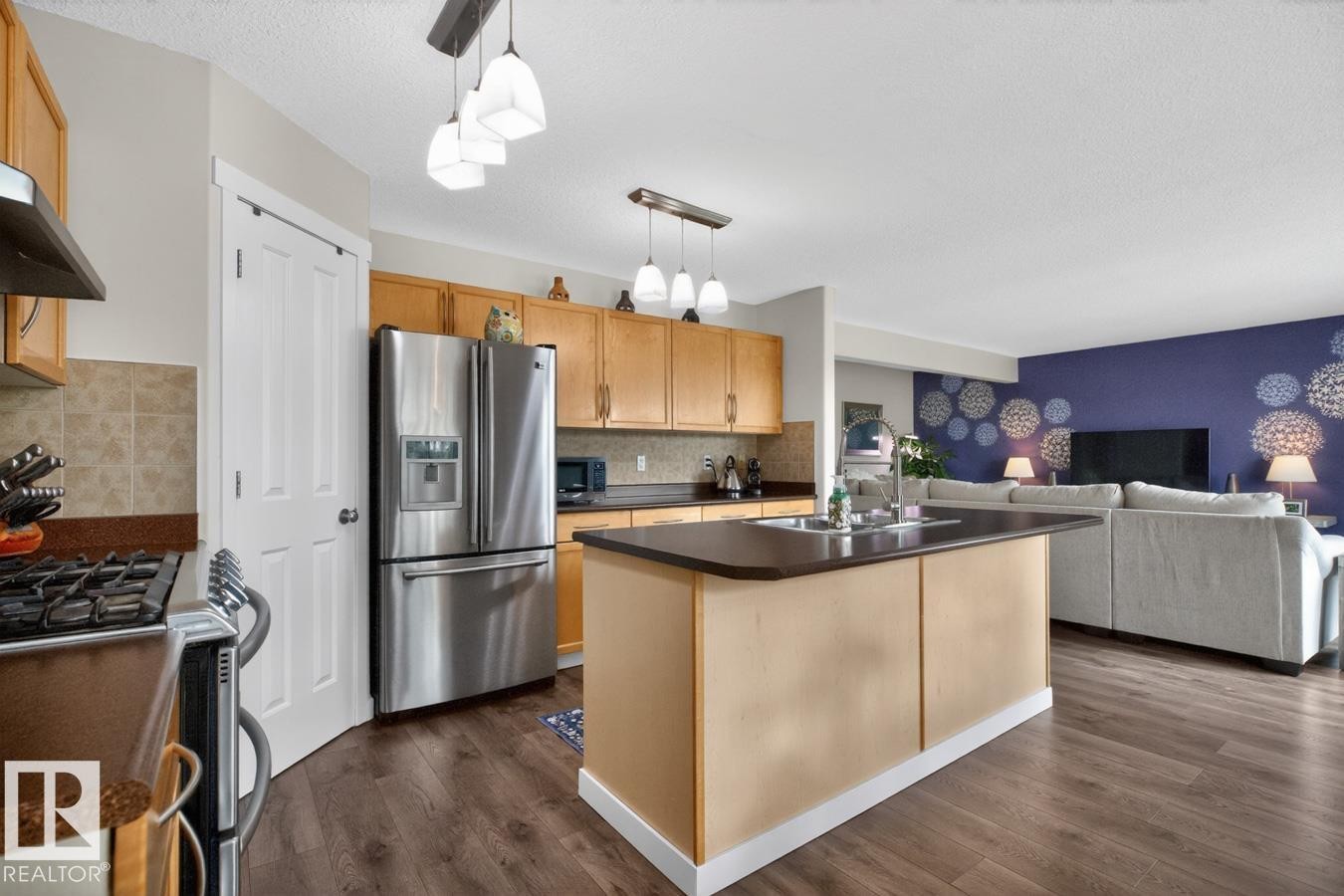 3301 47 Street, Beaumont, AB