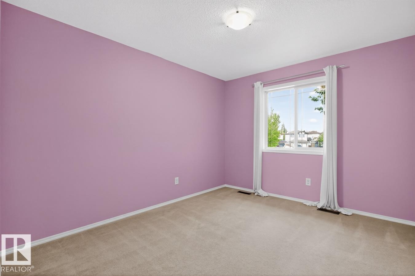 3301 47 Street, Beaumont, AB
