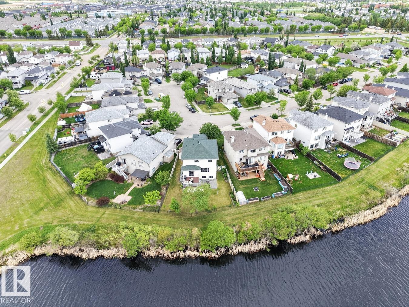 3301 47 Street, Beaumont, AB