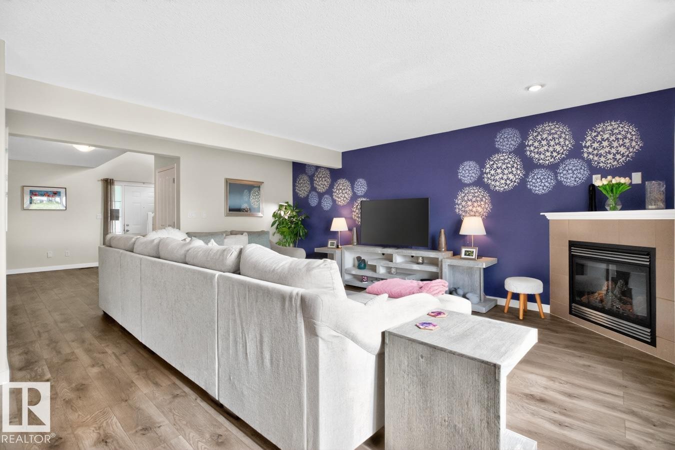 3301 47 Street, Beaumont, AB