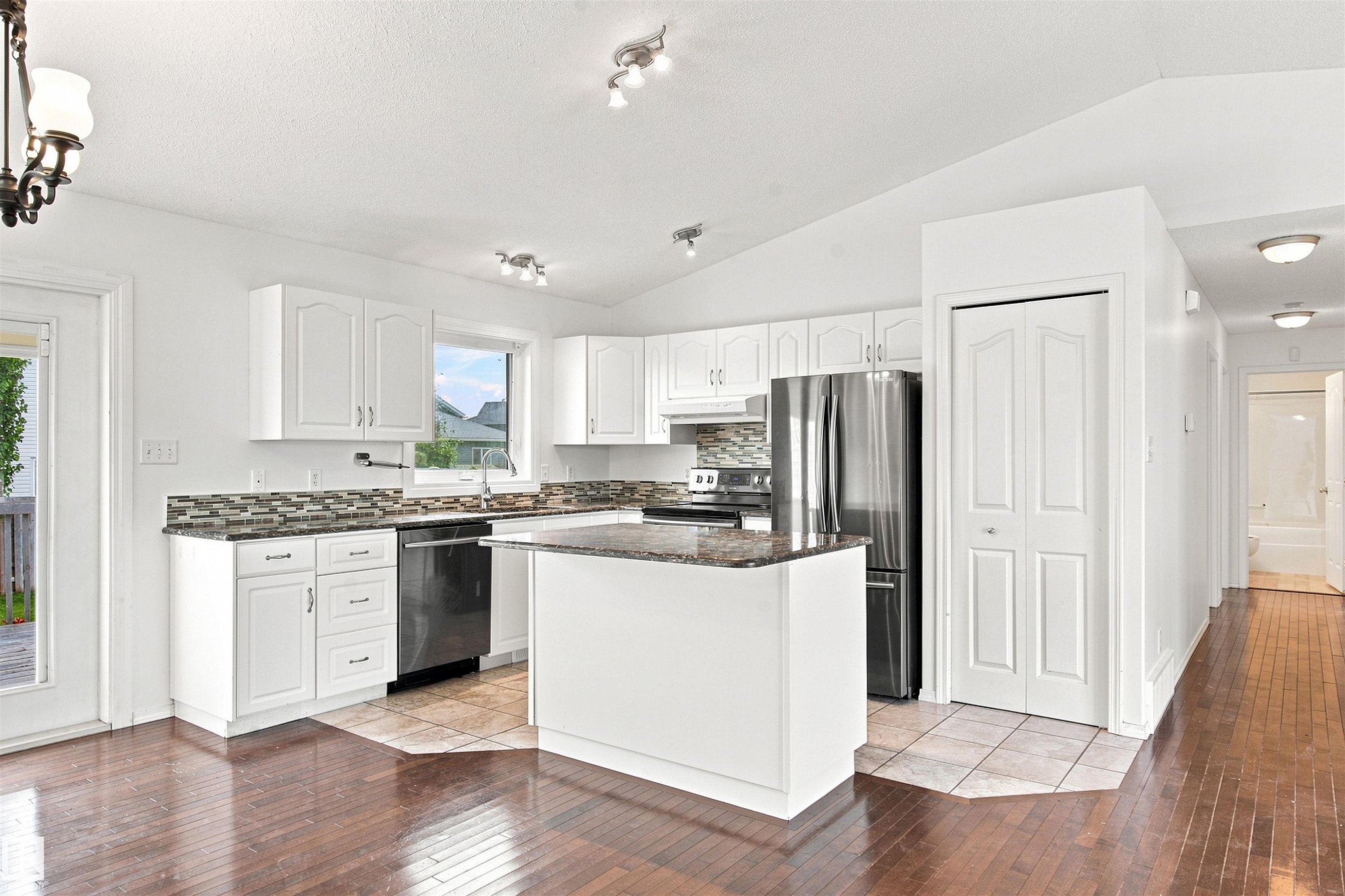 2612 6 Avenue, Cold Lake, AB