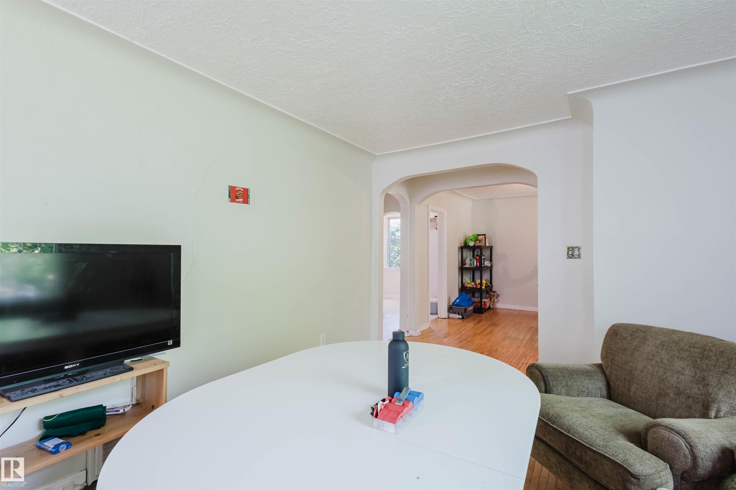 7230 112 Street, Edmonton, AB